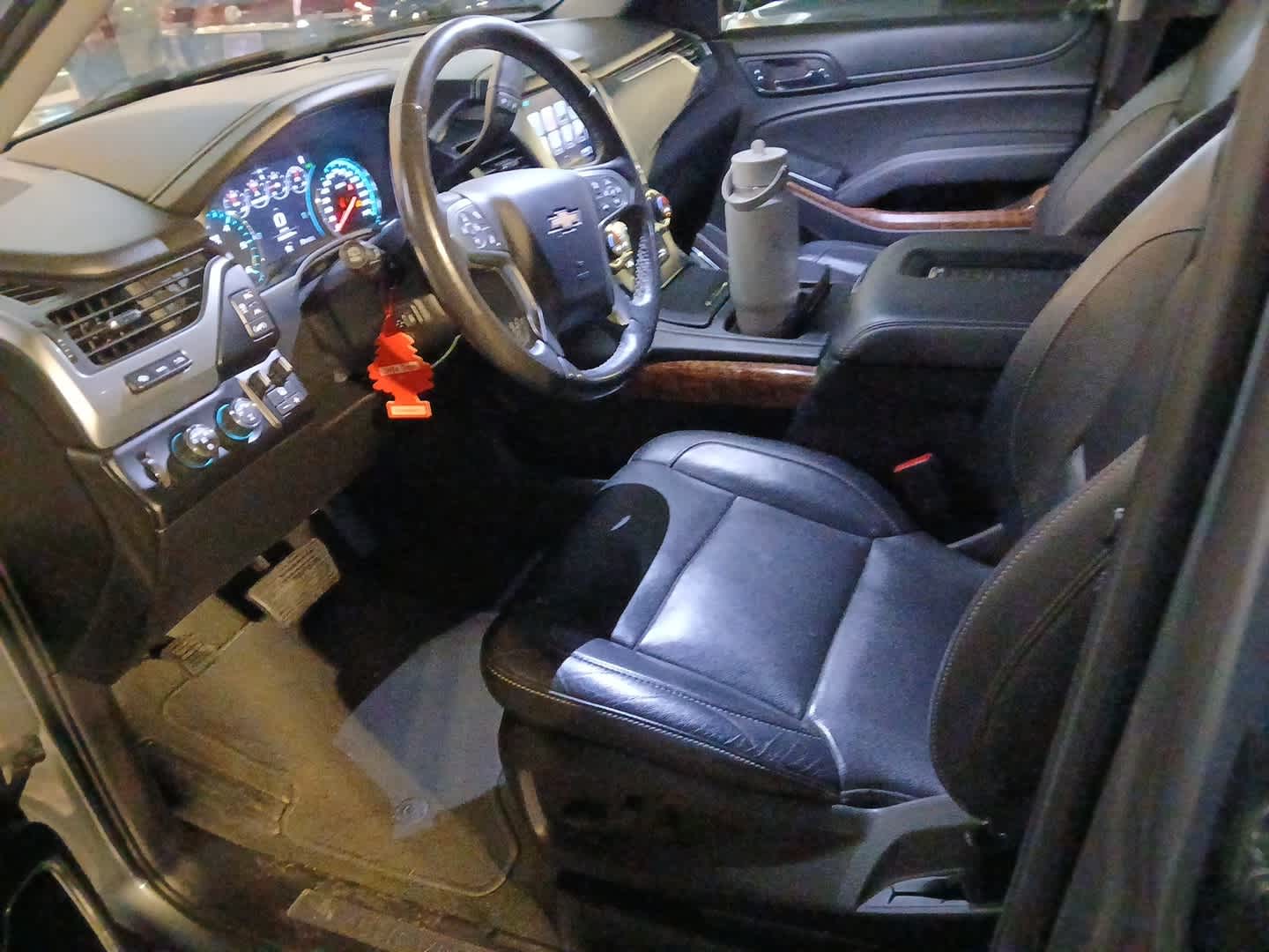 Thumbnail: 2018 Chevrolet Tahoe - 5