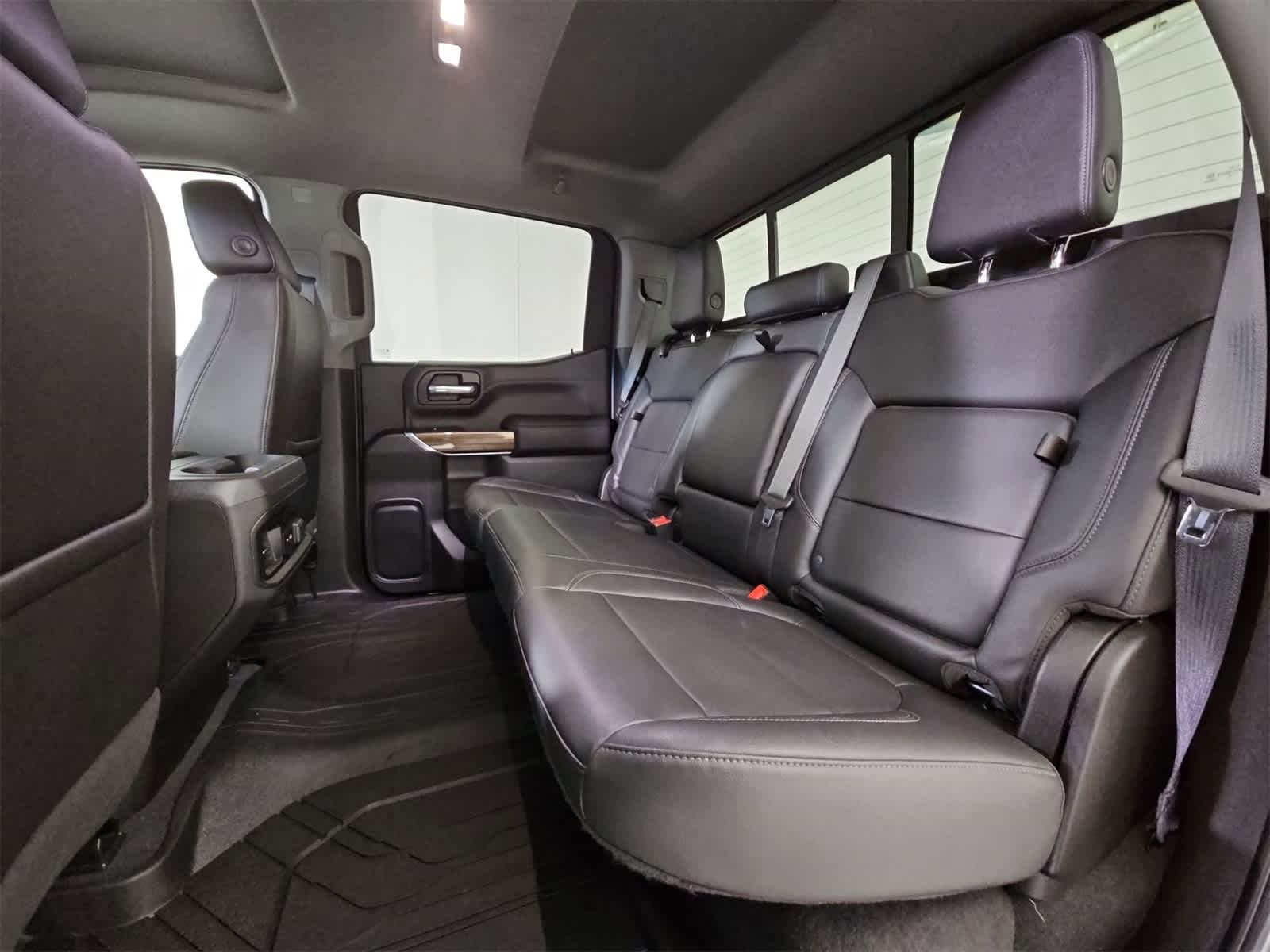 Thumbnail: 2021 Chevrolet Silverado 1500 - 20