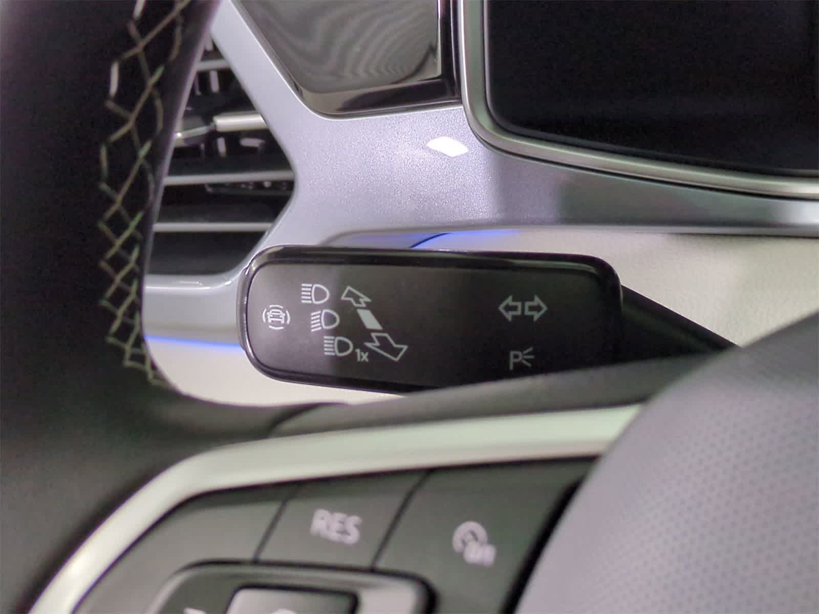 Thumbnail: 2025 Volkswagen Taos - 26