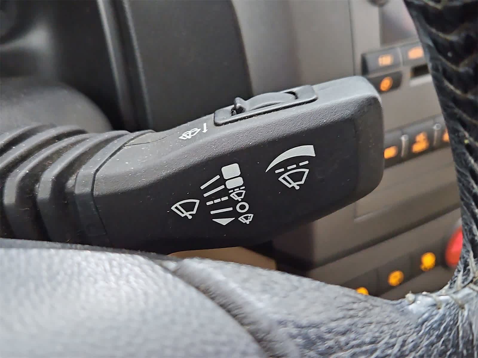 Thumbnail: 2008 Saturn VUE - 25