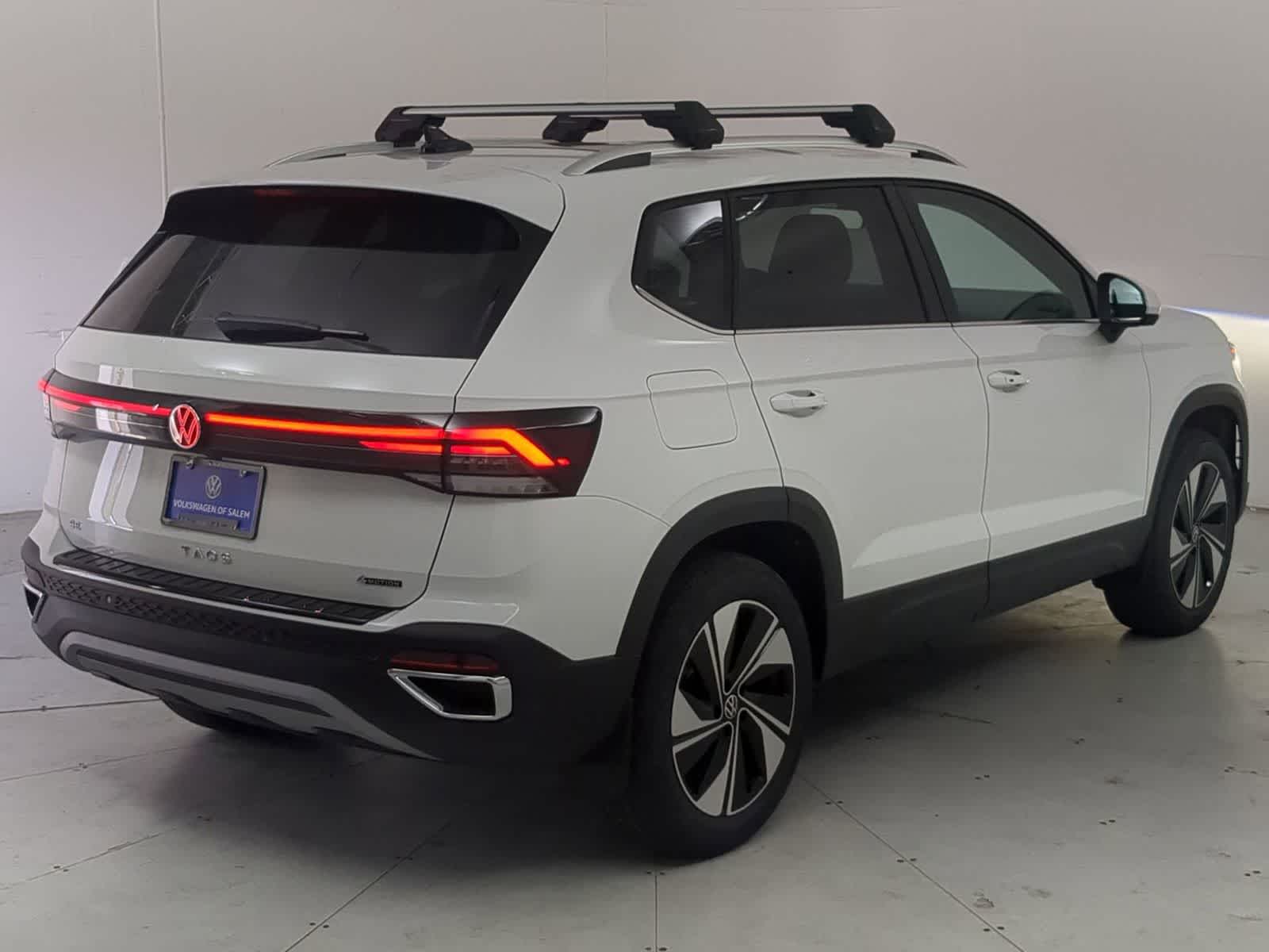 Thumbnail: 2025 Volkswagen Taos - 6