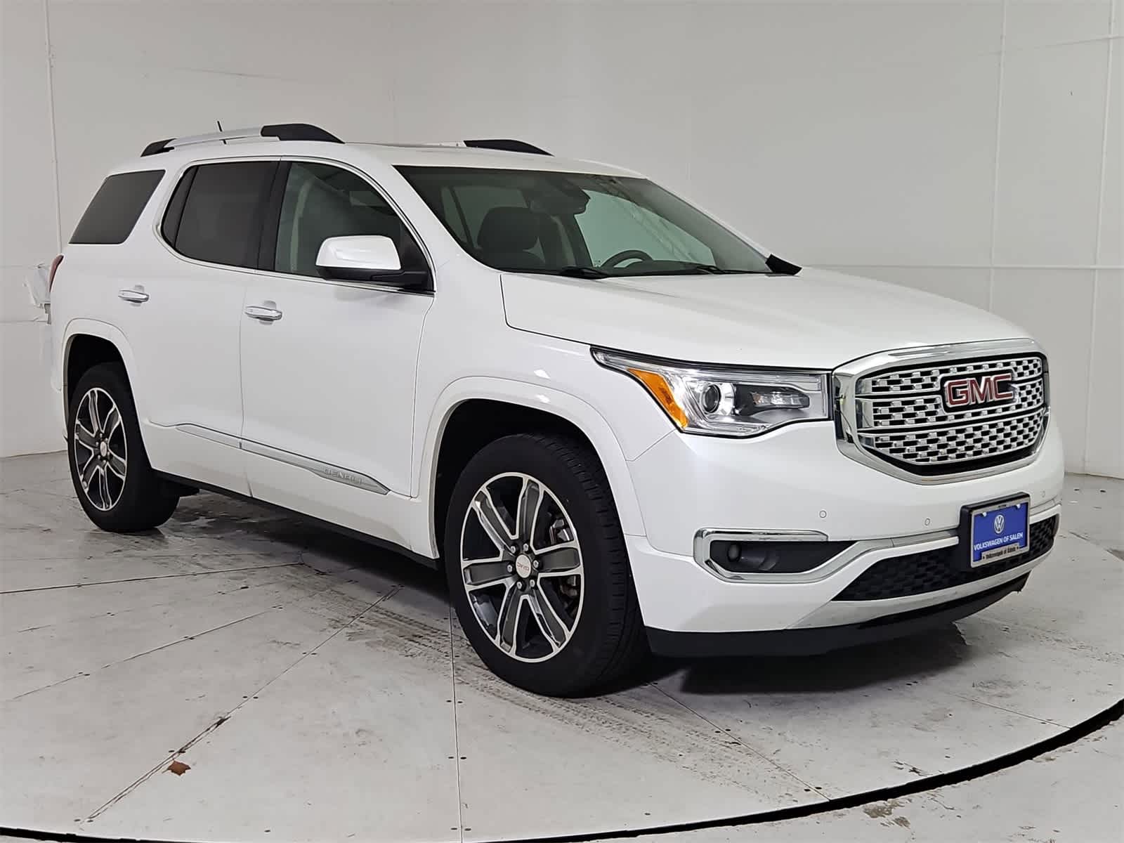 Thumbnail: 2017 GMC Acadia - 8