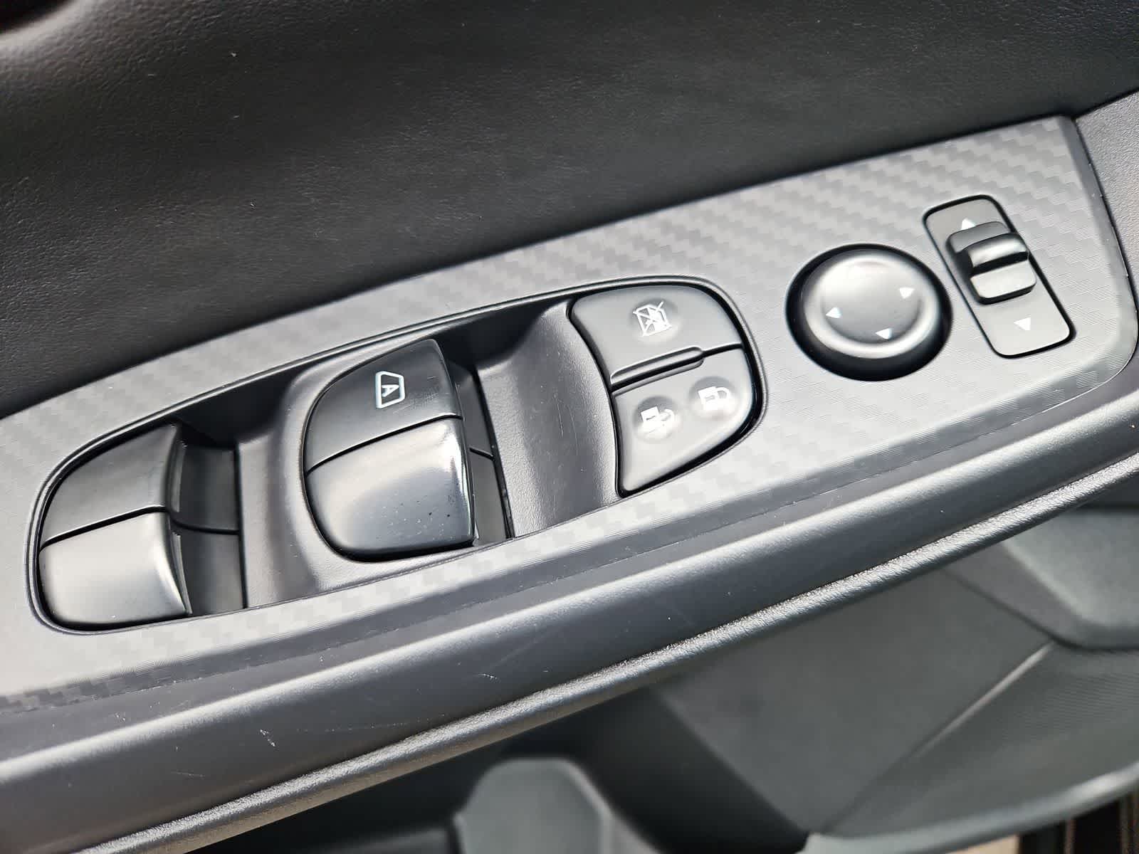 Thumbnail: 2024 Nissan Sentra - 17