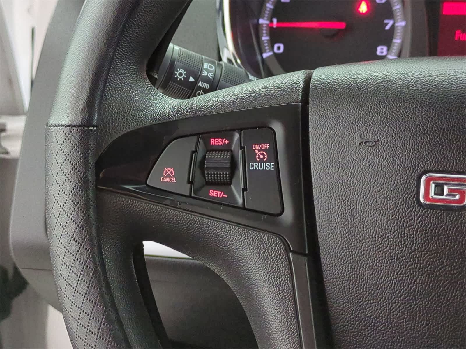 Thumbnail: 2015 GMC Terrain - 23
