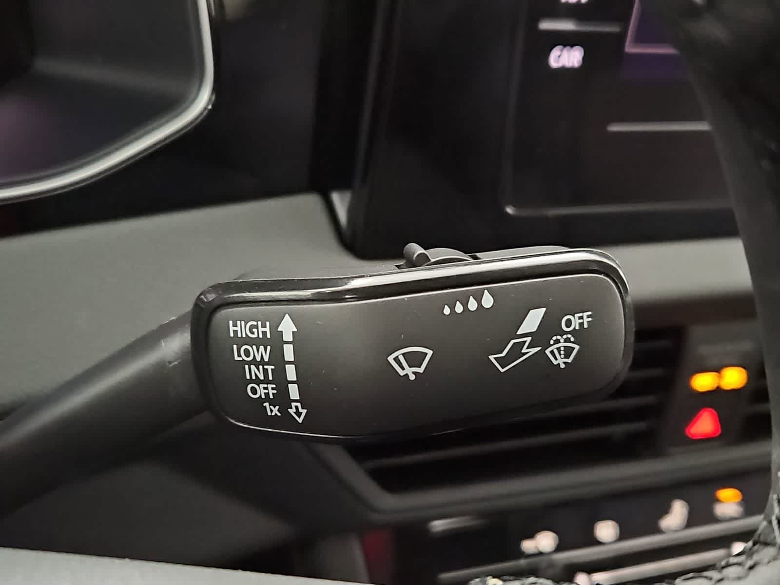 Thumbnail: 2025 Volkswagen Jetta - 25