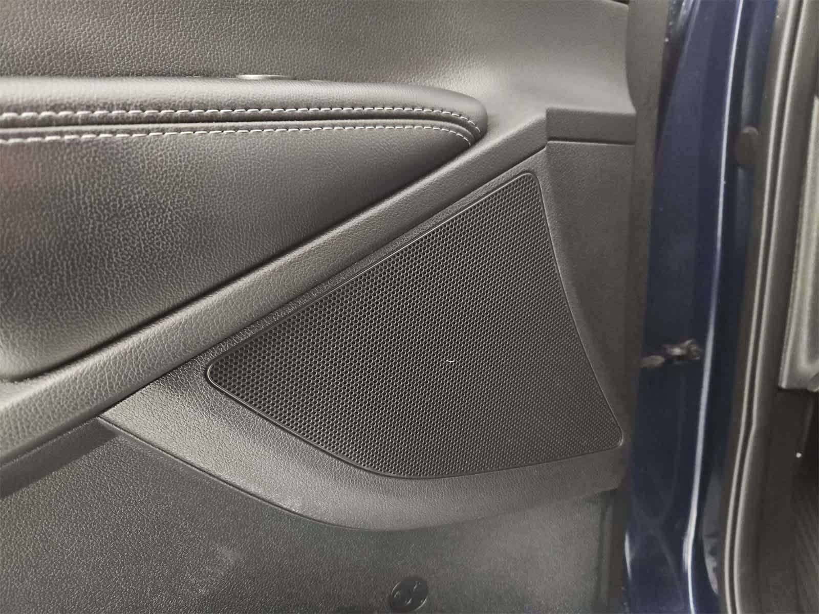 Thumbnail: 2019 Kia Sorento - 30