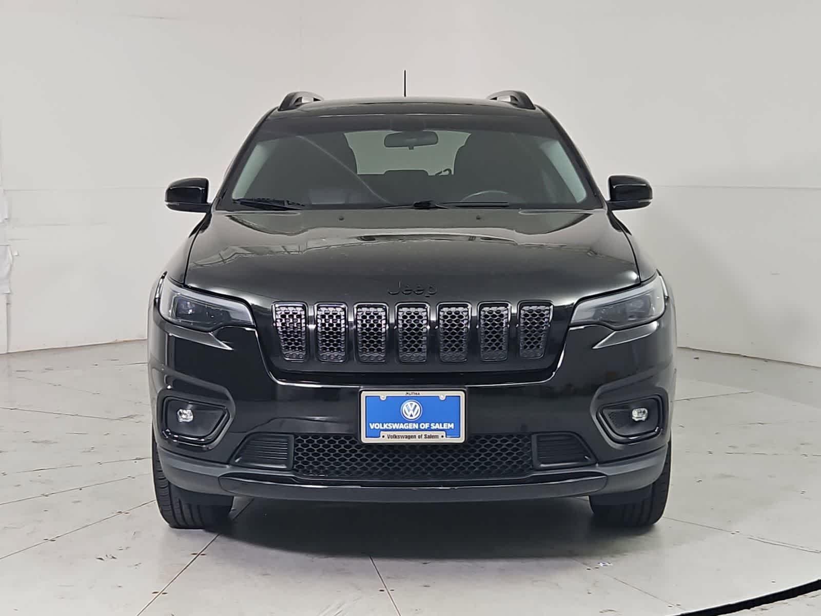 Thumbnail: 2019 Jeep Cherokee - 9