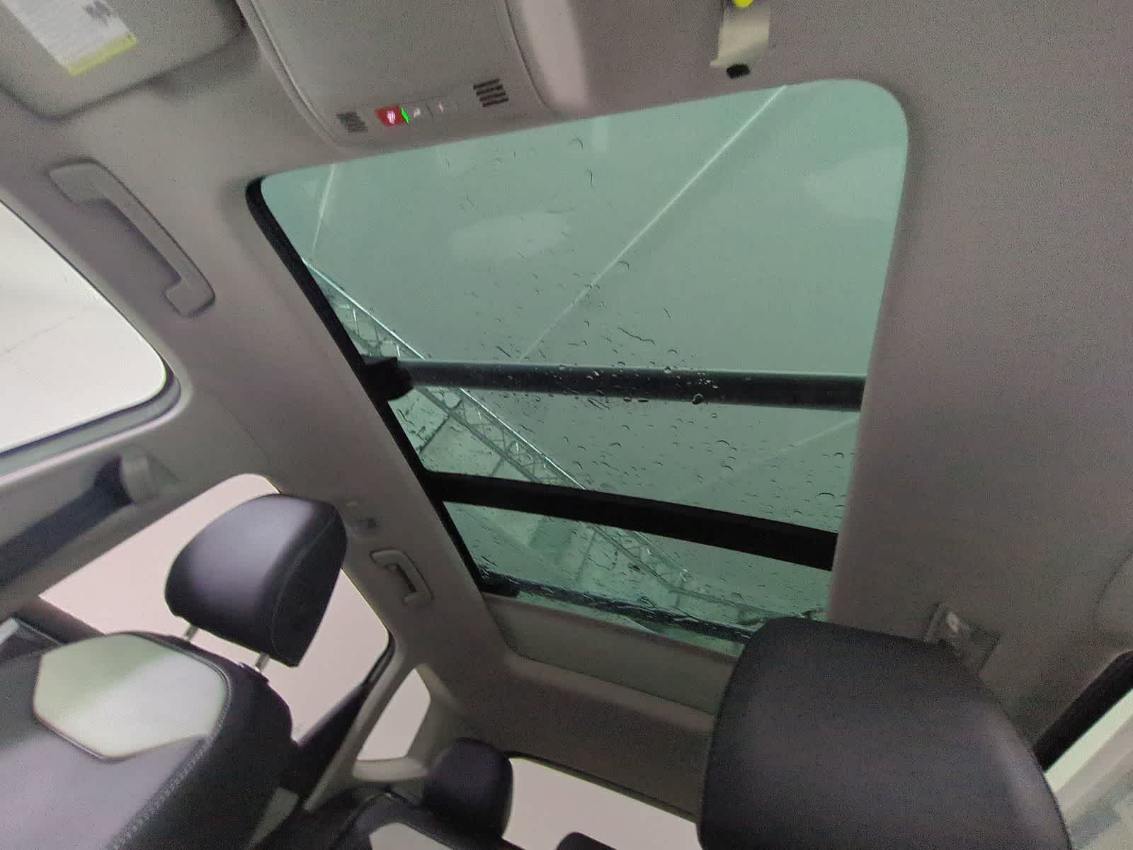 Thumbnail: 2025 Volkswagen Taos - 18