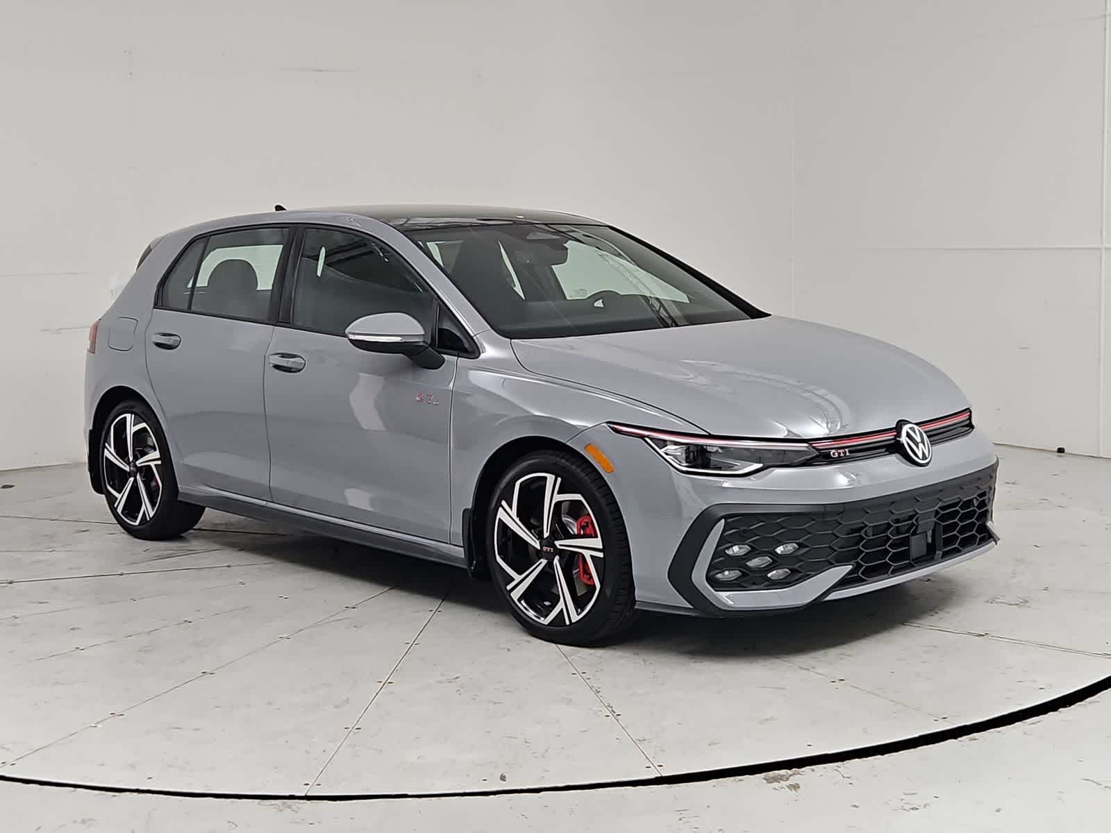 Thumbnail: 2026 Volkswagen Golf - 8