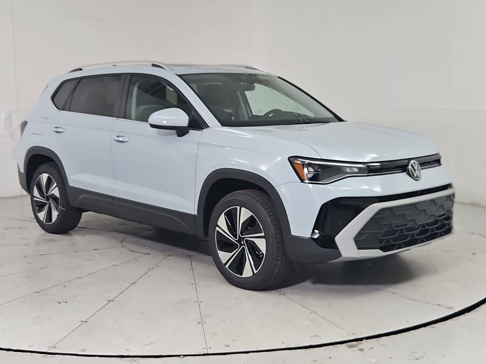 Thumbnail: 2026 Volkswagen Taos - 8