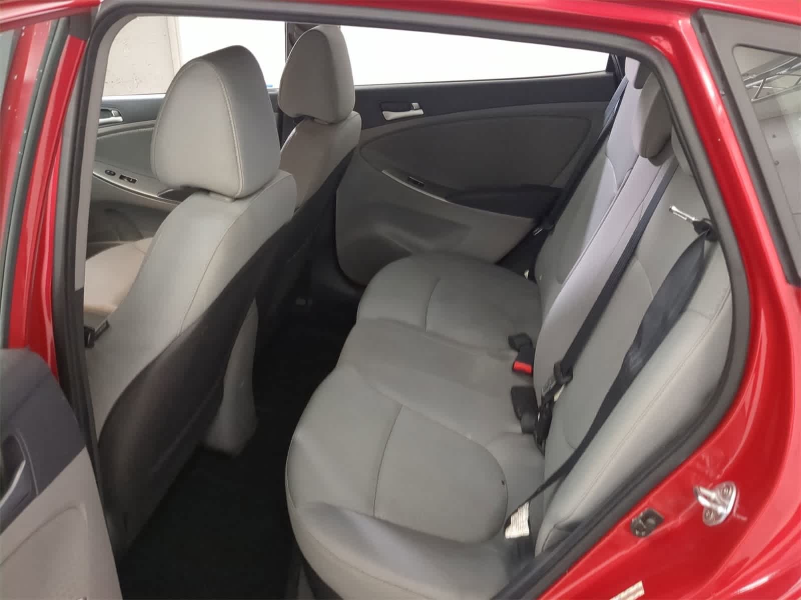 Thumbnail: 2015 Hyundai Accent - 18