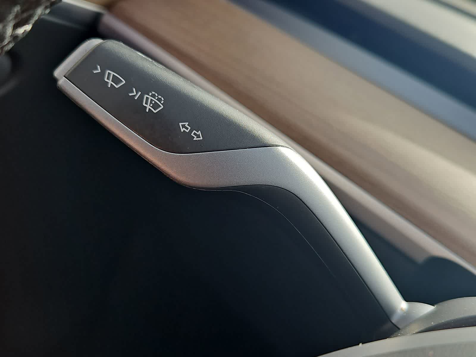 Thumbnail: 2023 Tesla Model Y - 27