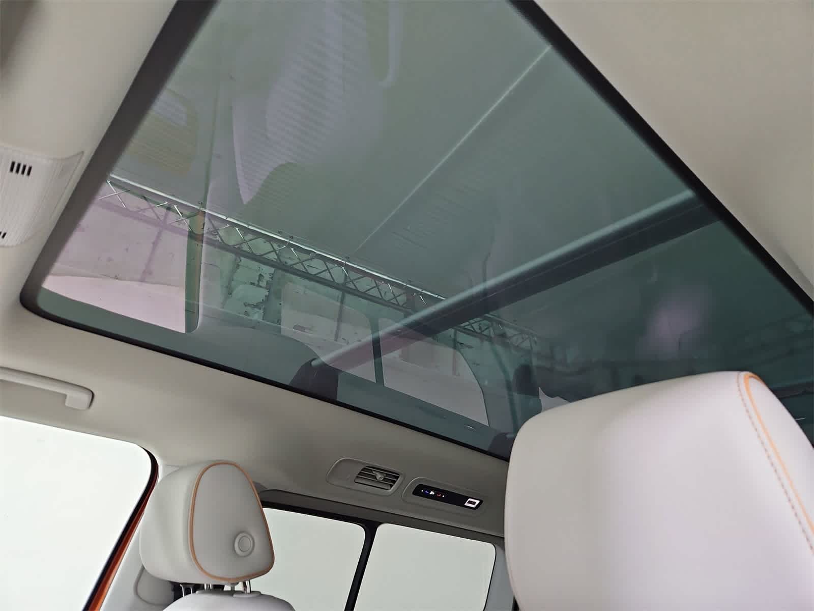 Thumbnail: 2025 Volkswagen ID.Buzz - 19