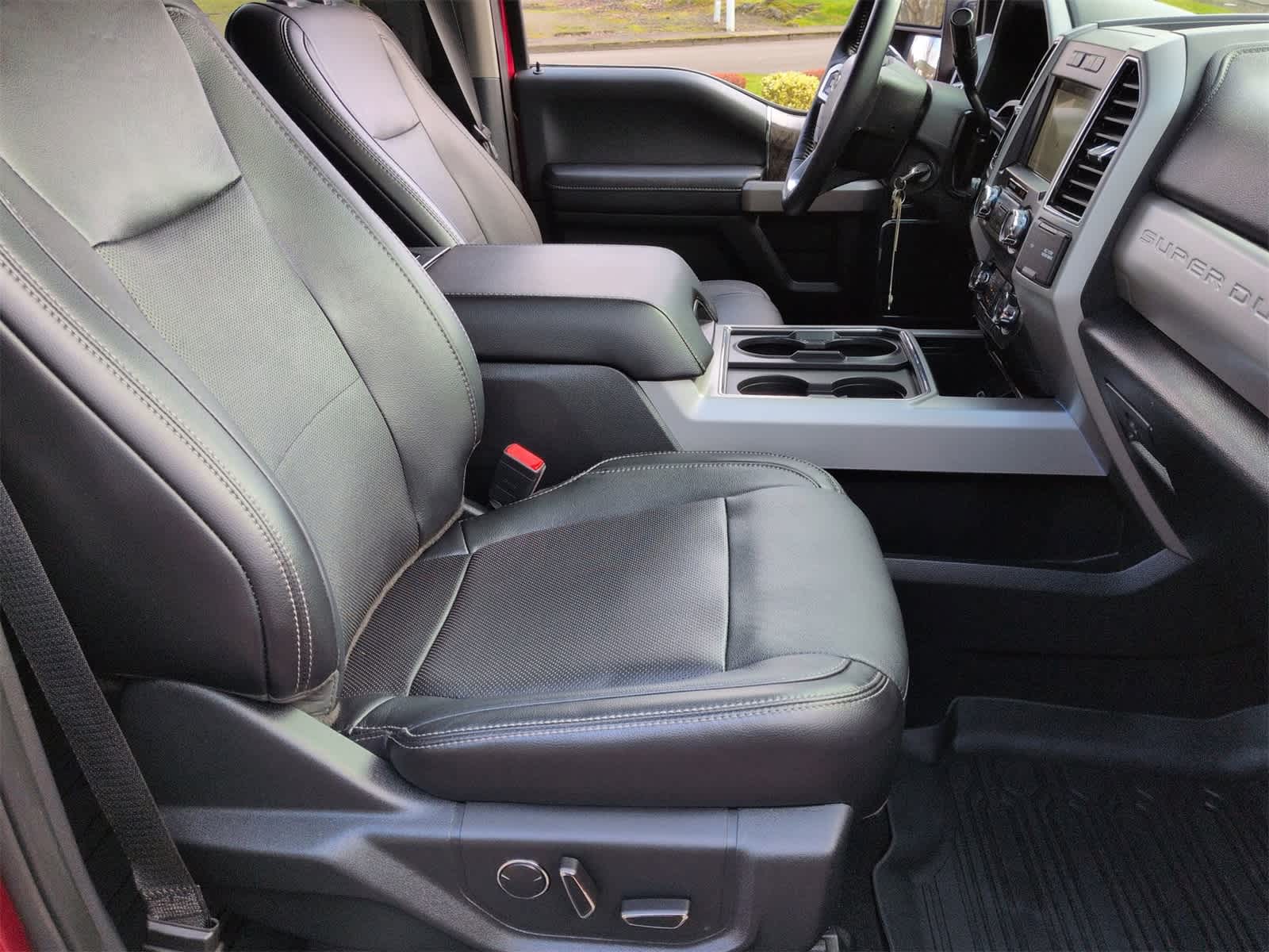 Thumbnail: 2019 Ford F-350 - 21