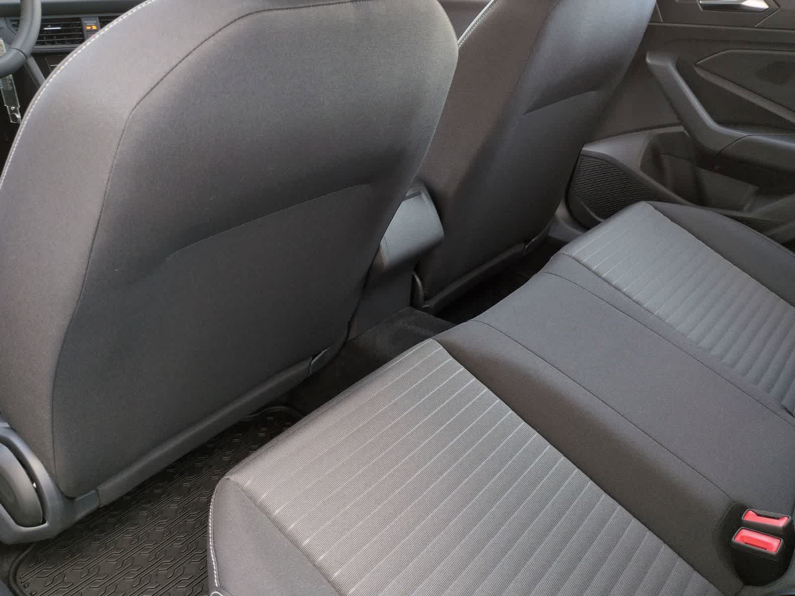 Thumbnail: 2026 Volkswagen Jetta - 18