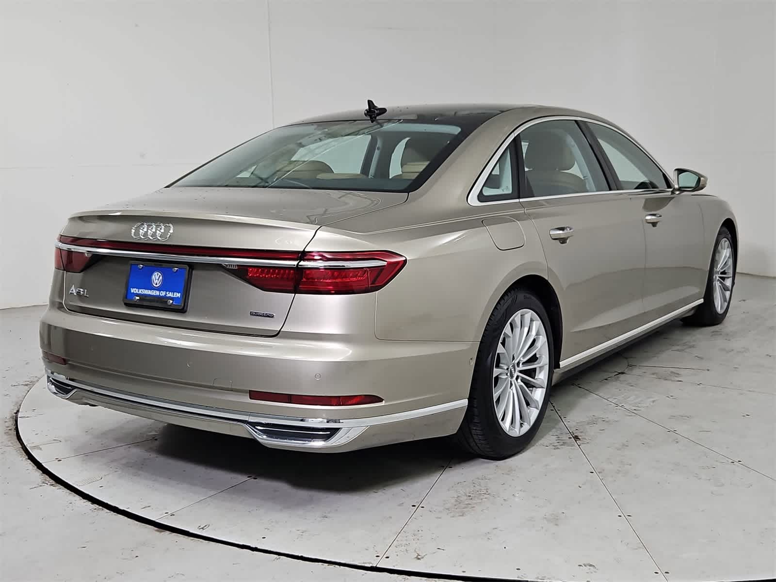 Thumbnail: 2020 Audi A8 - 6
