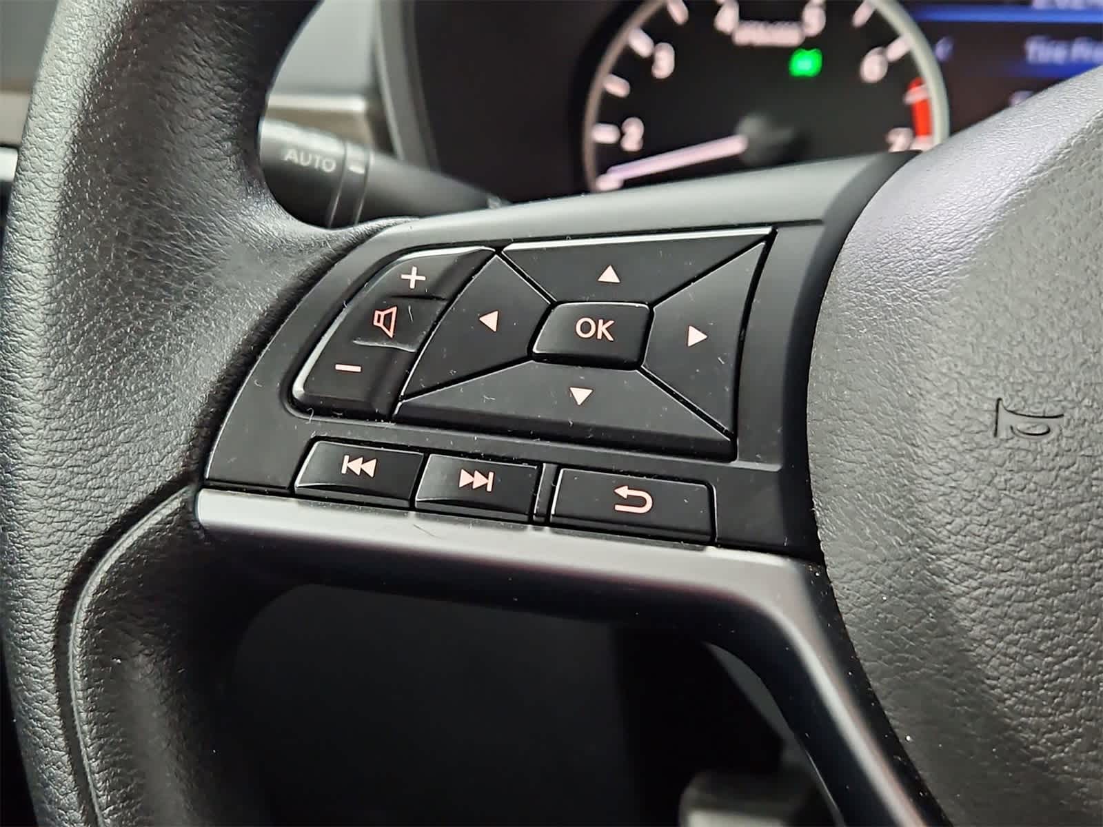 Thumbnail: 2023 Nissan Altima - 23