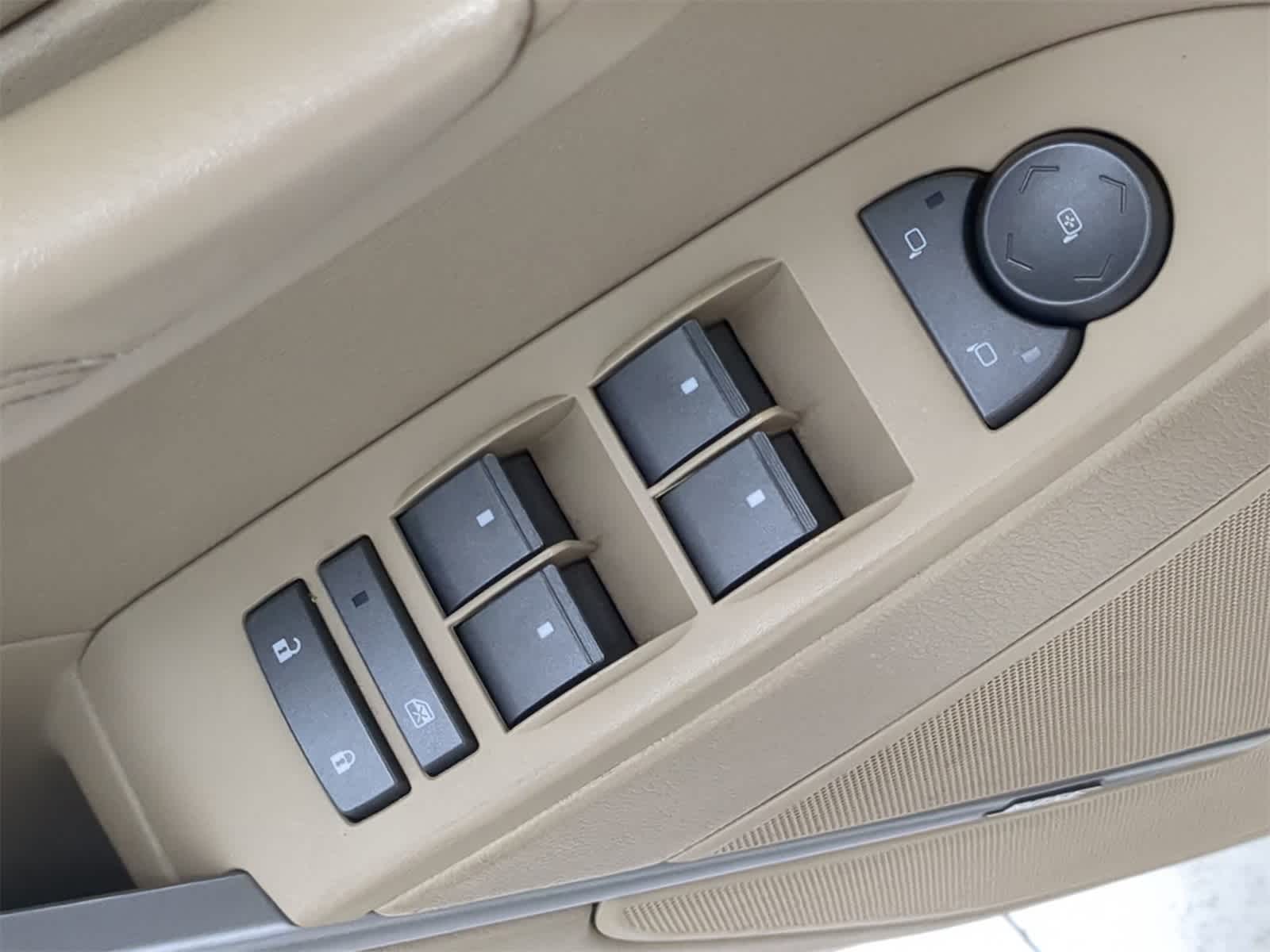 Thumbnail: 2011 Cadillac CTS - 16