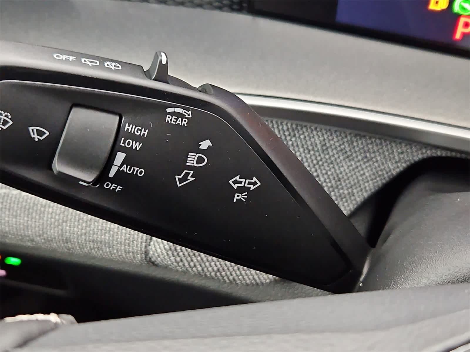 Thumbnail: 2026 Volkswagen Tiguan - 26