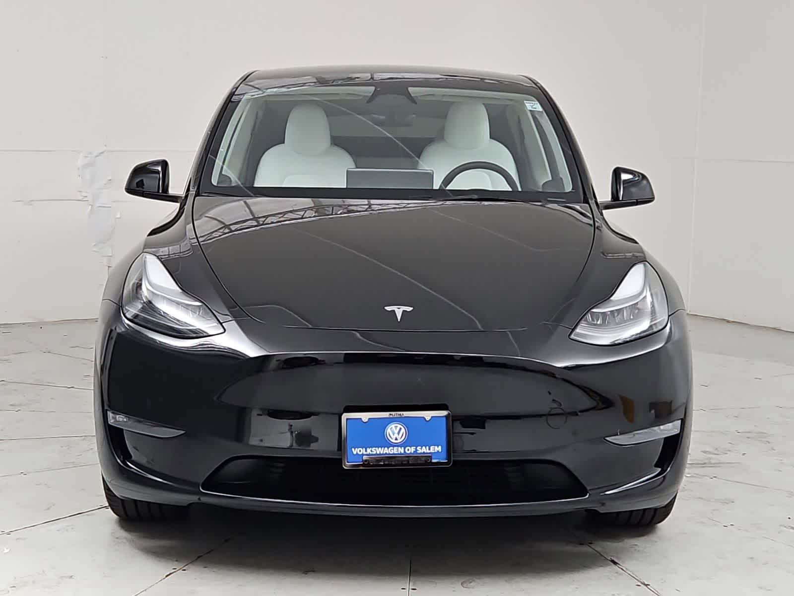 Thumbnail: 2024 Tesla Model Y - 9