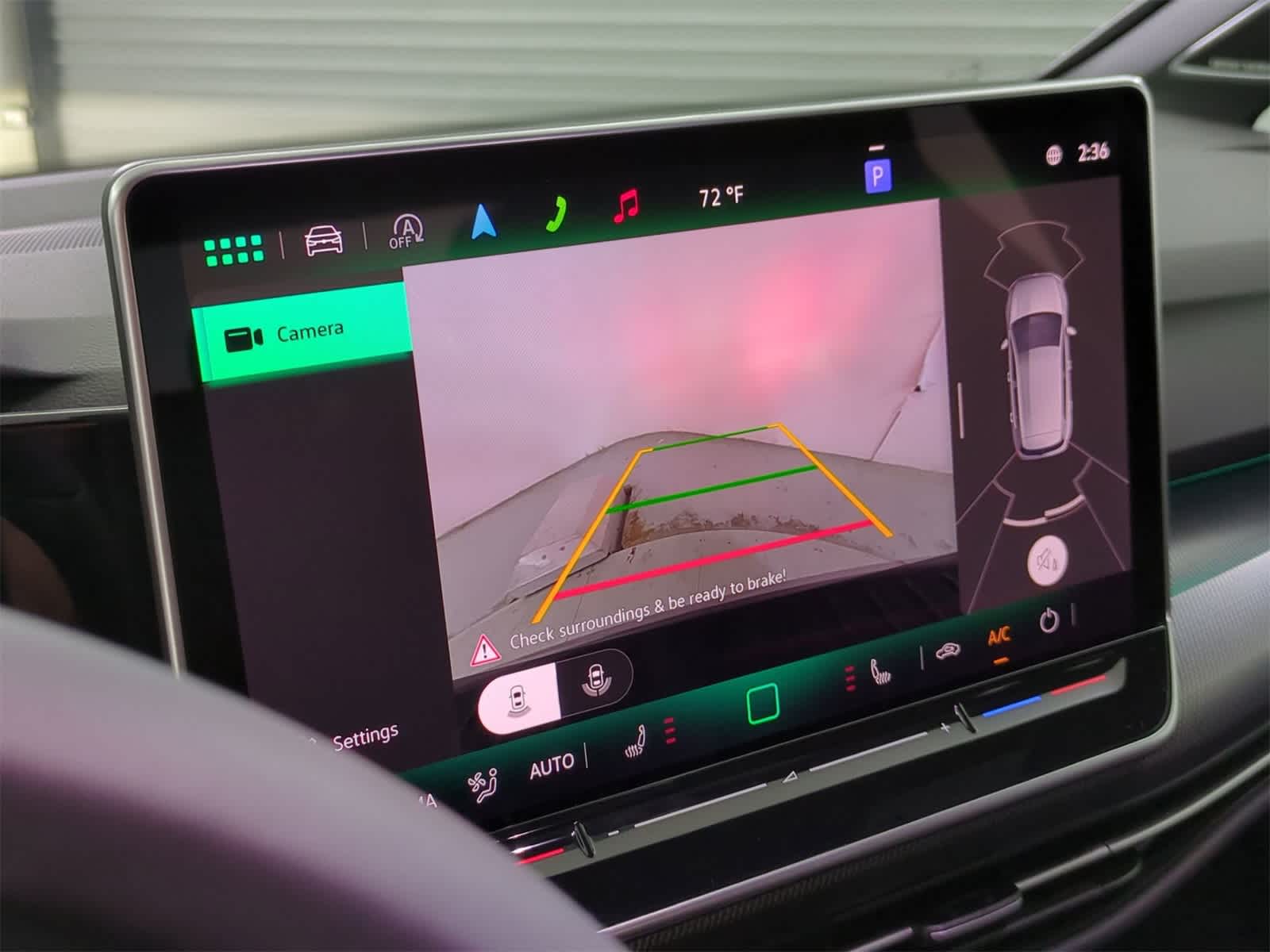 Thumbnail: 2025 Volkswagen Golf - 30