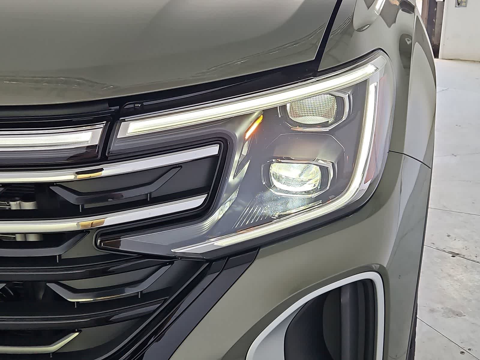 Thumbnail: 2026 Volkswagen Atlas - 10