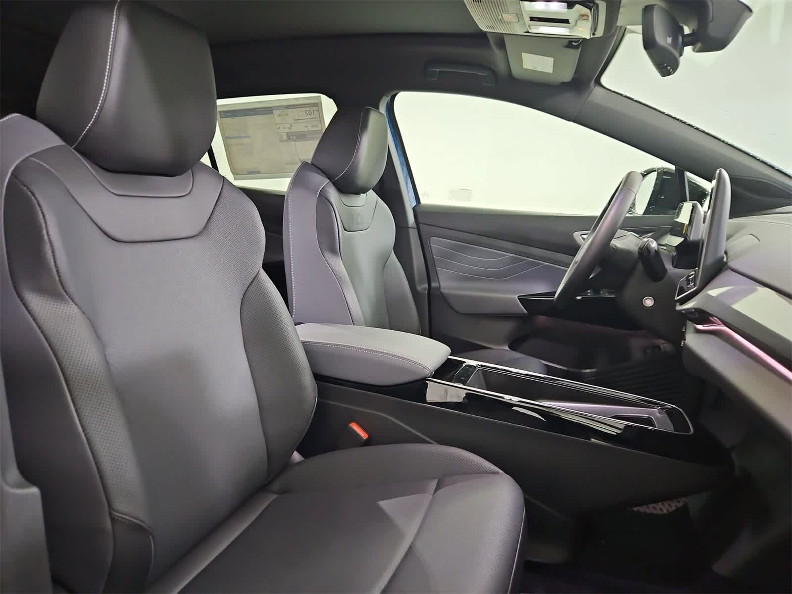 Thumbnail: 2025 Volkswagen ID.4 - 23