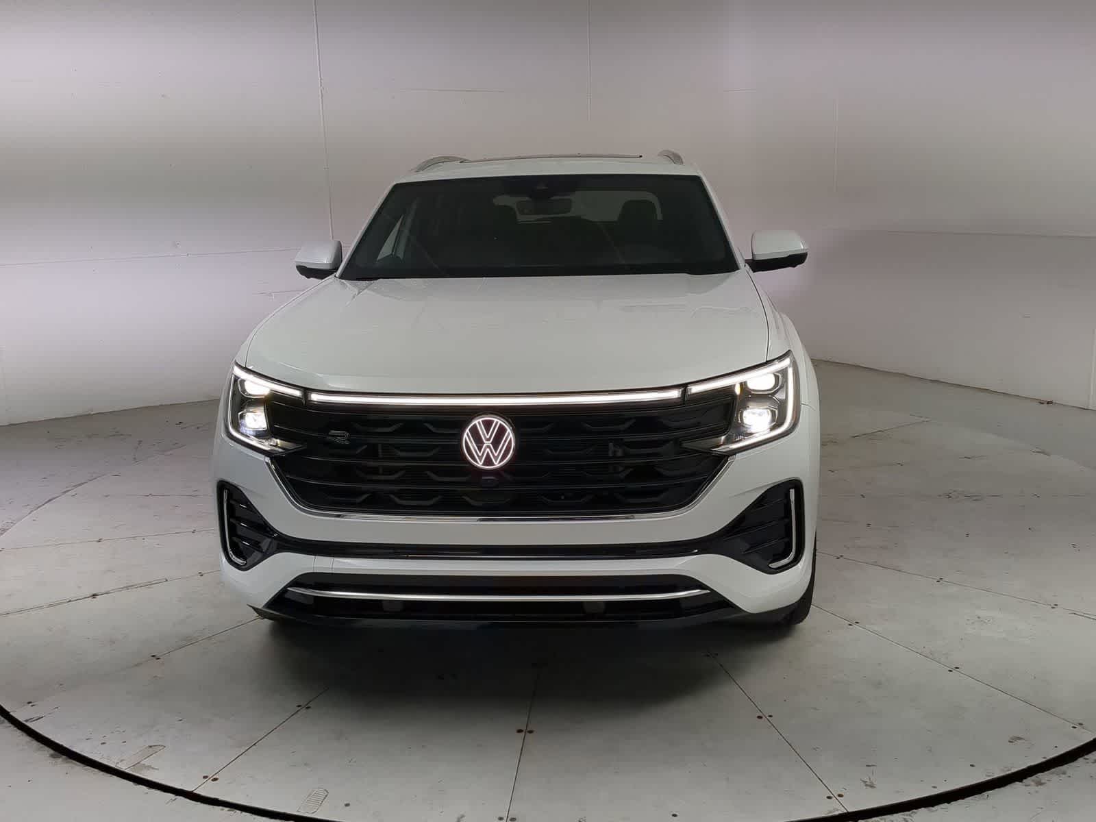 Thumbnail: 2026 Volkswagen Atlas - 9