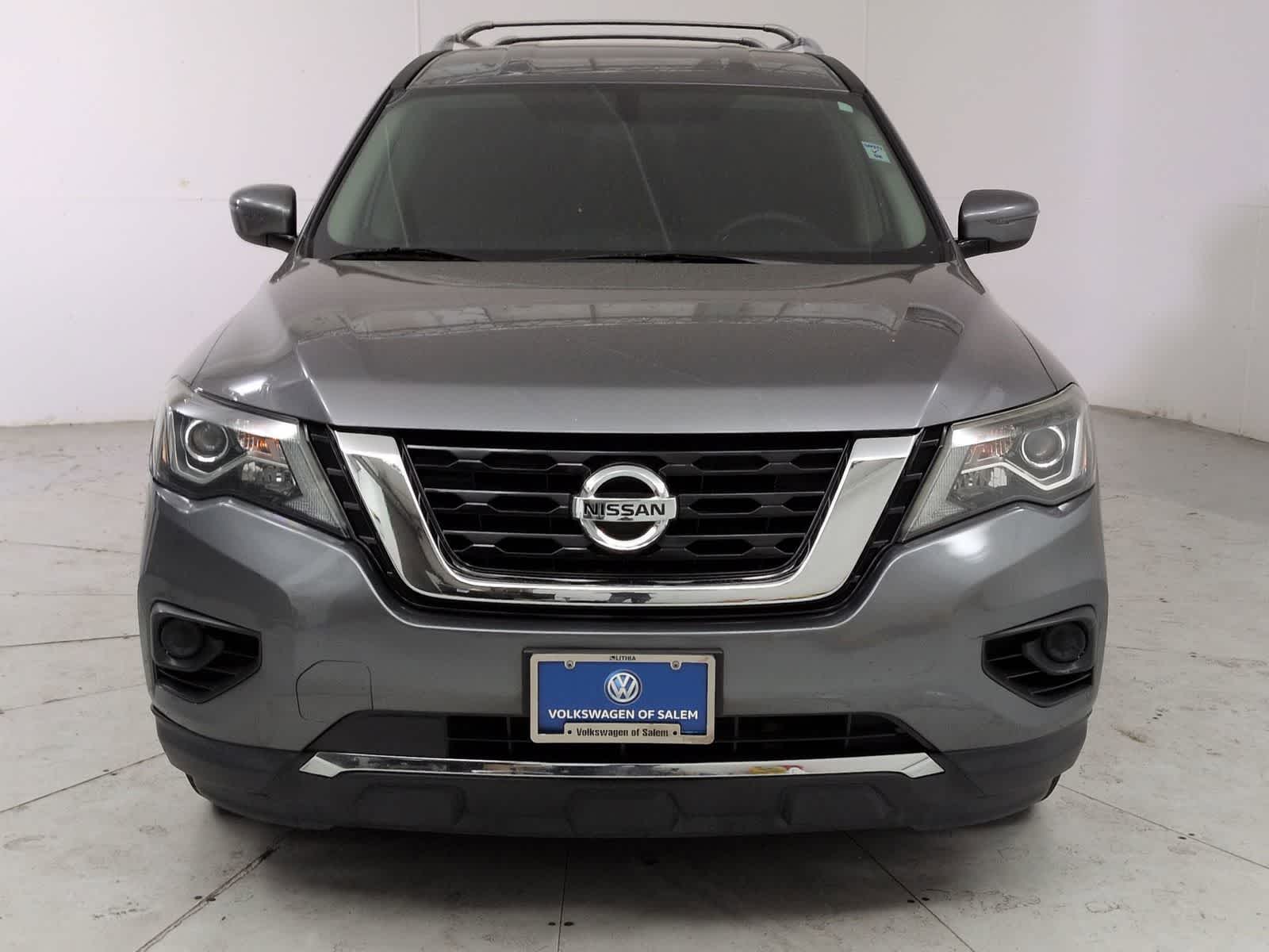 Thumbnail: 2020 Nissan Pathfinder - 8