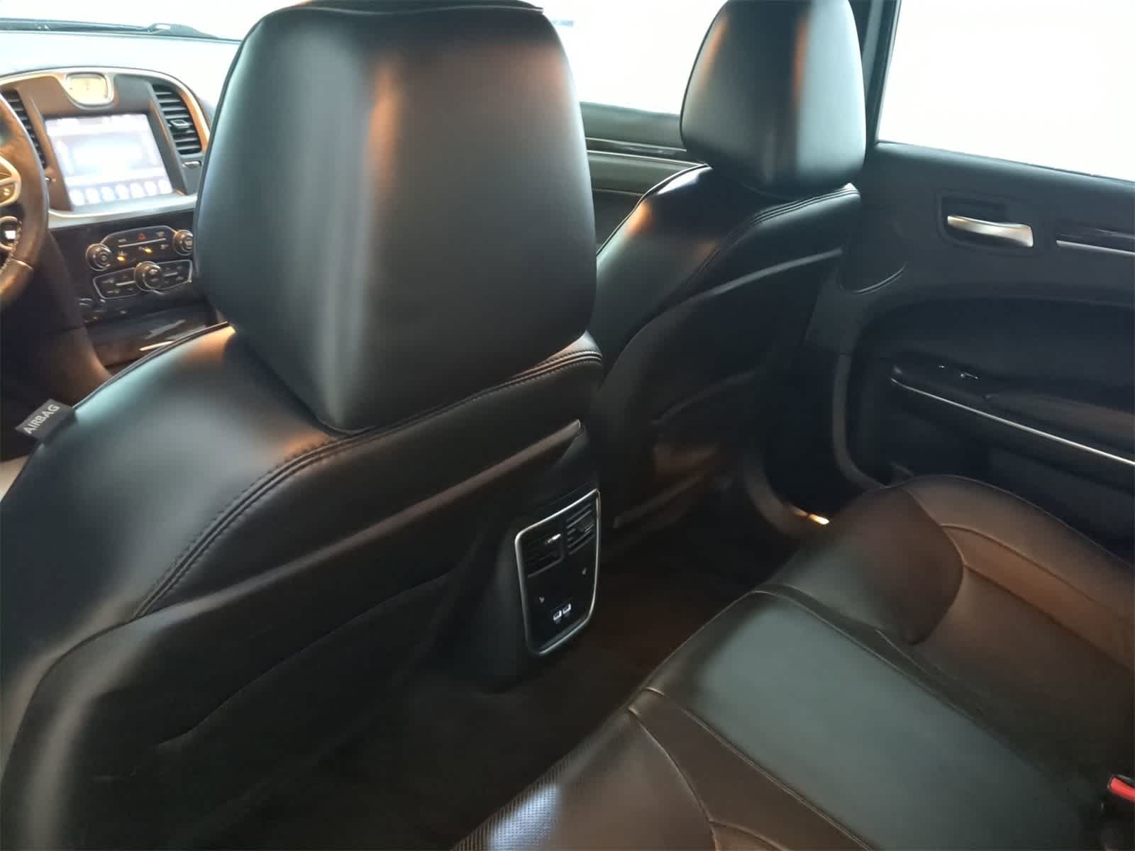 Thumbnail: 2017 Chrysler 300 - 17