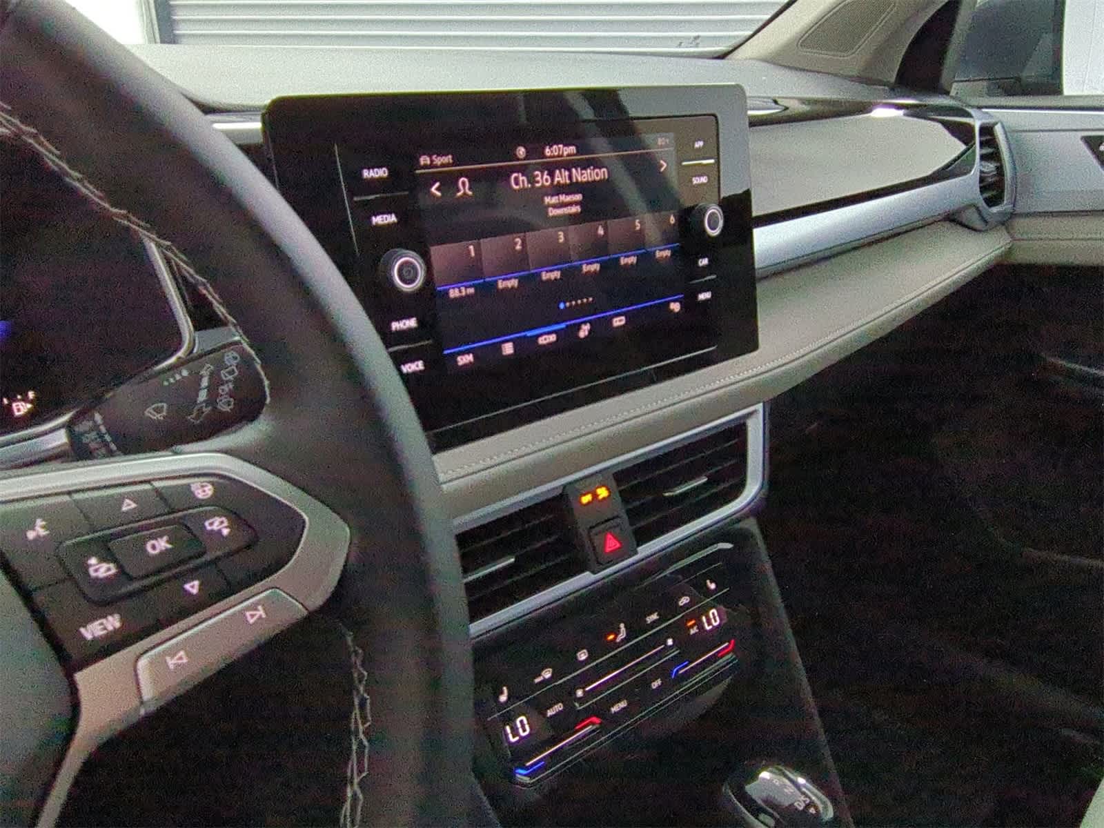 Thumbnail: 2025 Volkswagen Taos - 29