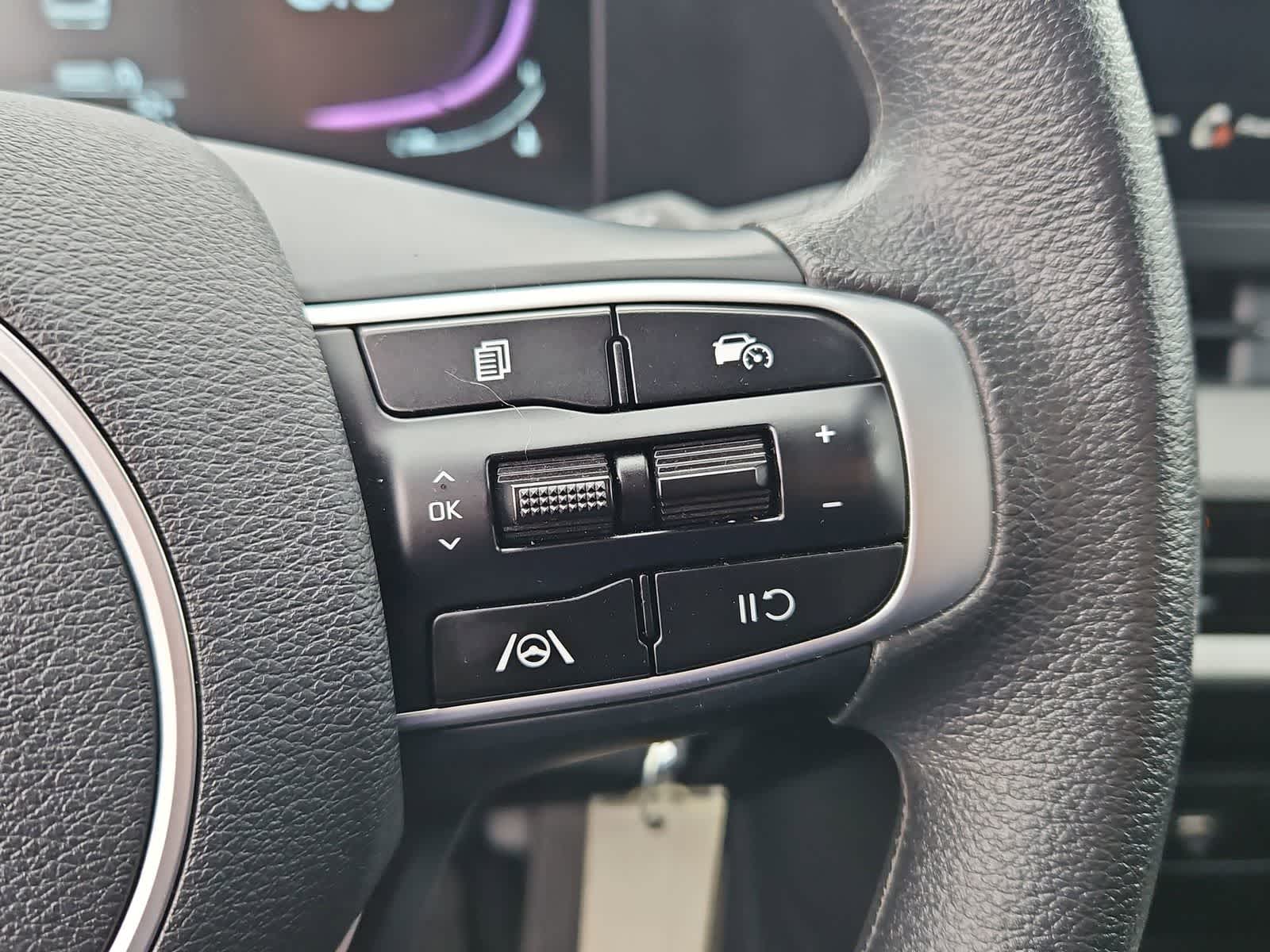 Thumbnail: 2025 Kia Sportage - 24