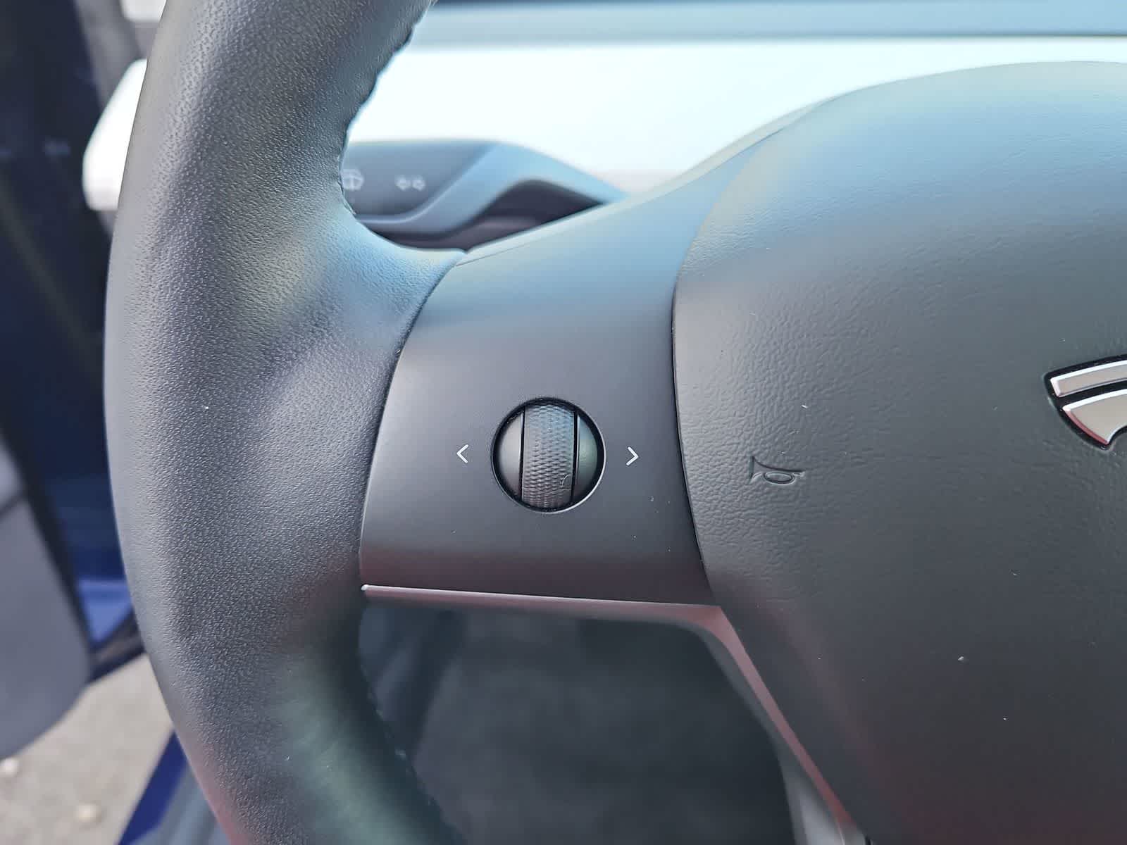Thumbnail: 2020 Tesla Model 3 - 25