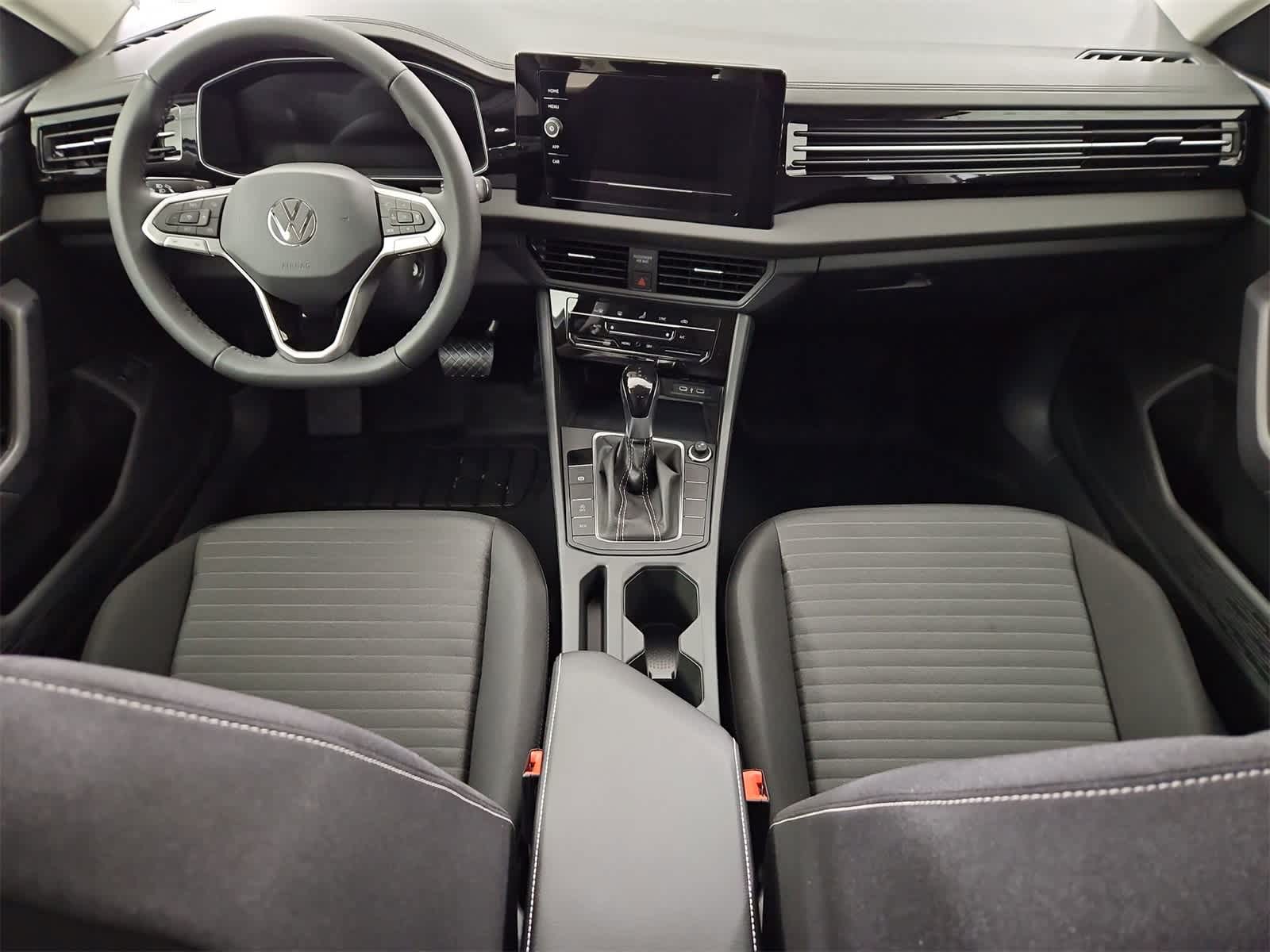 Thumbnail: 2026 Volkswagen Jetta - 15