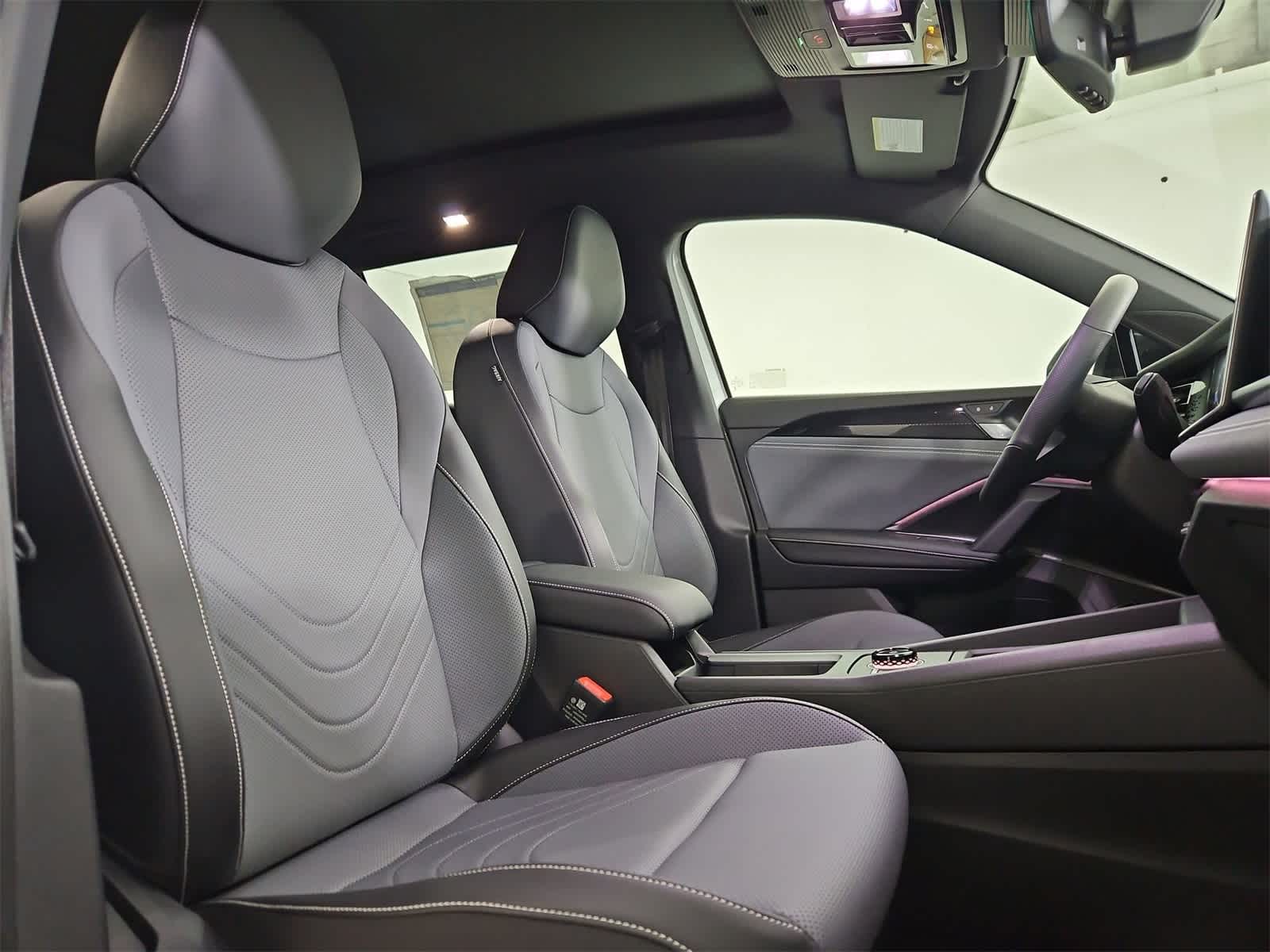 Thumbnail: 2025 Volkswagen Tiguan - 23