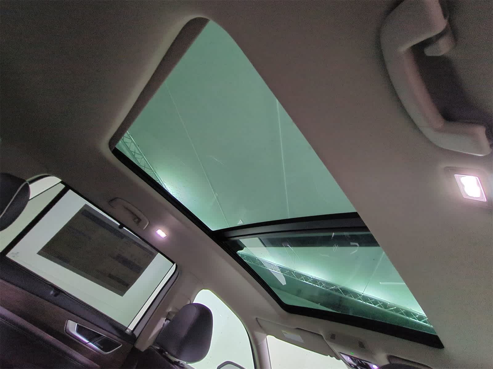 Thumbnail: 2025 Volkswagen Atlas - 22