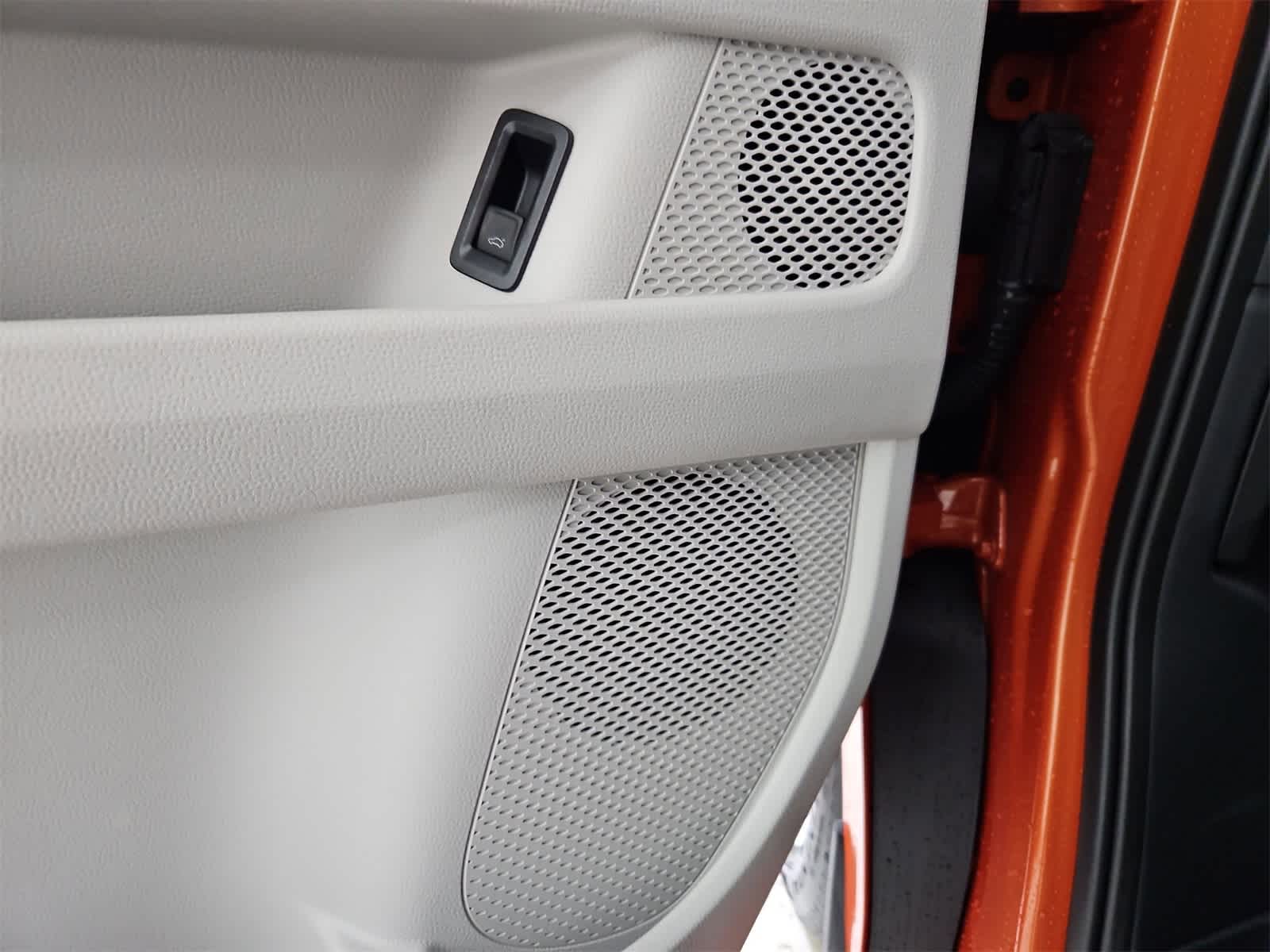 Thumbnail: 2025 Volkswagen ID.Buzz - 32