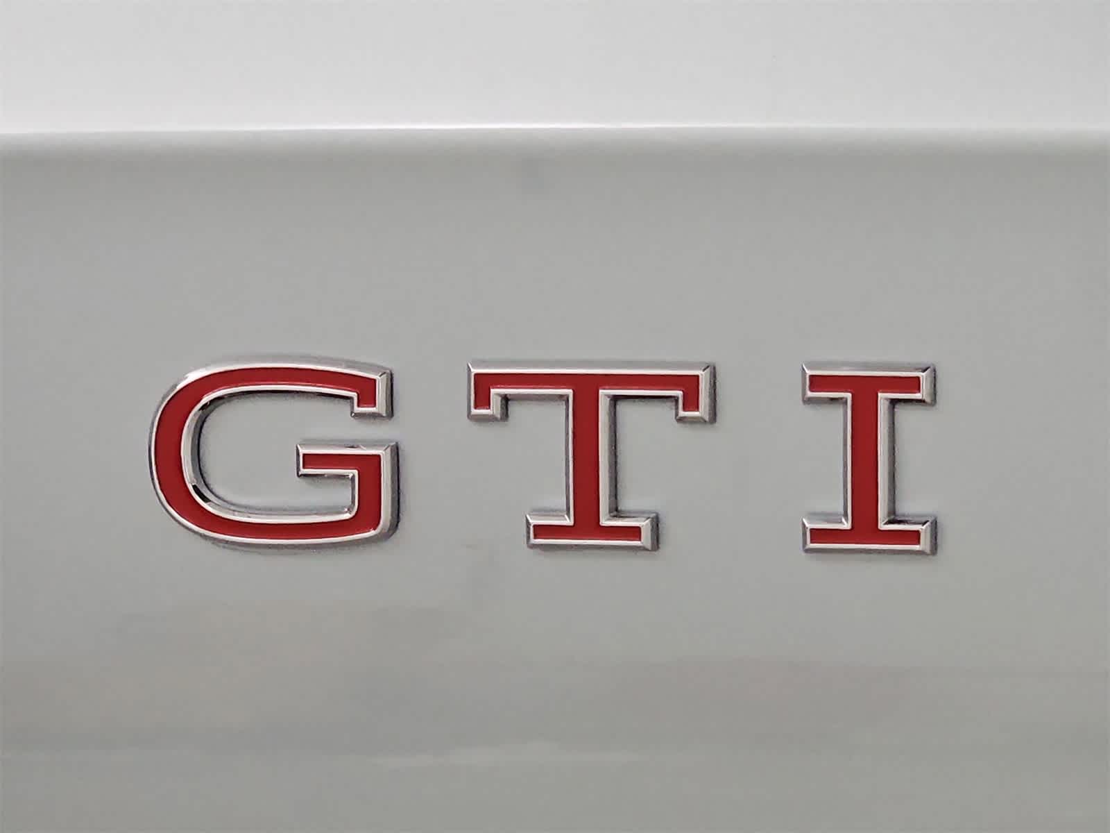 Thumbnail: 2025 Volkswagen Golf - 12