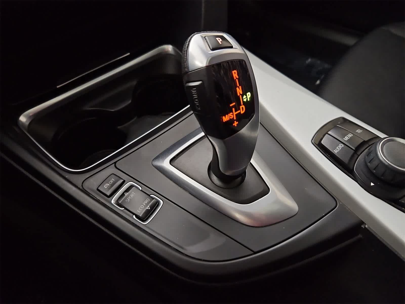 Thumbnail: 2013 BMW 3 Series - 34