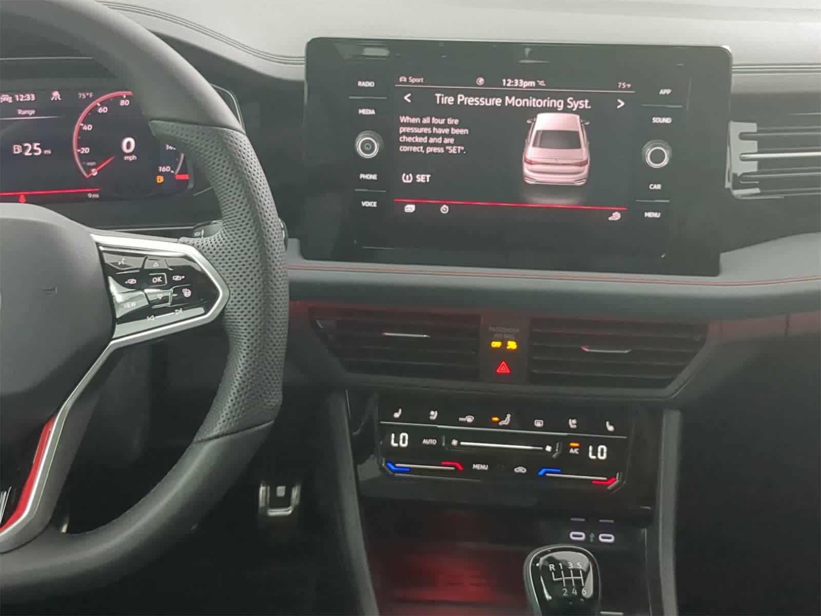 Thumbnail: 2025 Volkswagen Jetta - 28