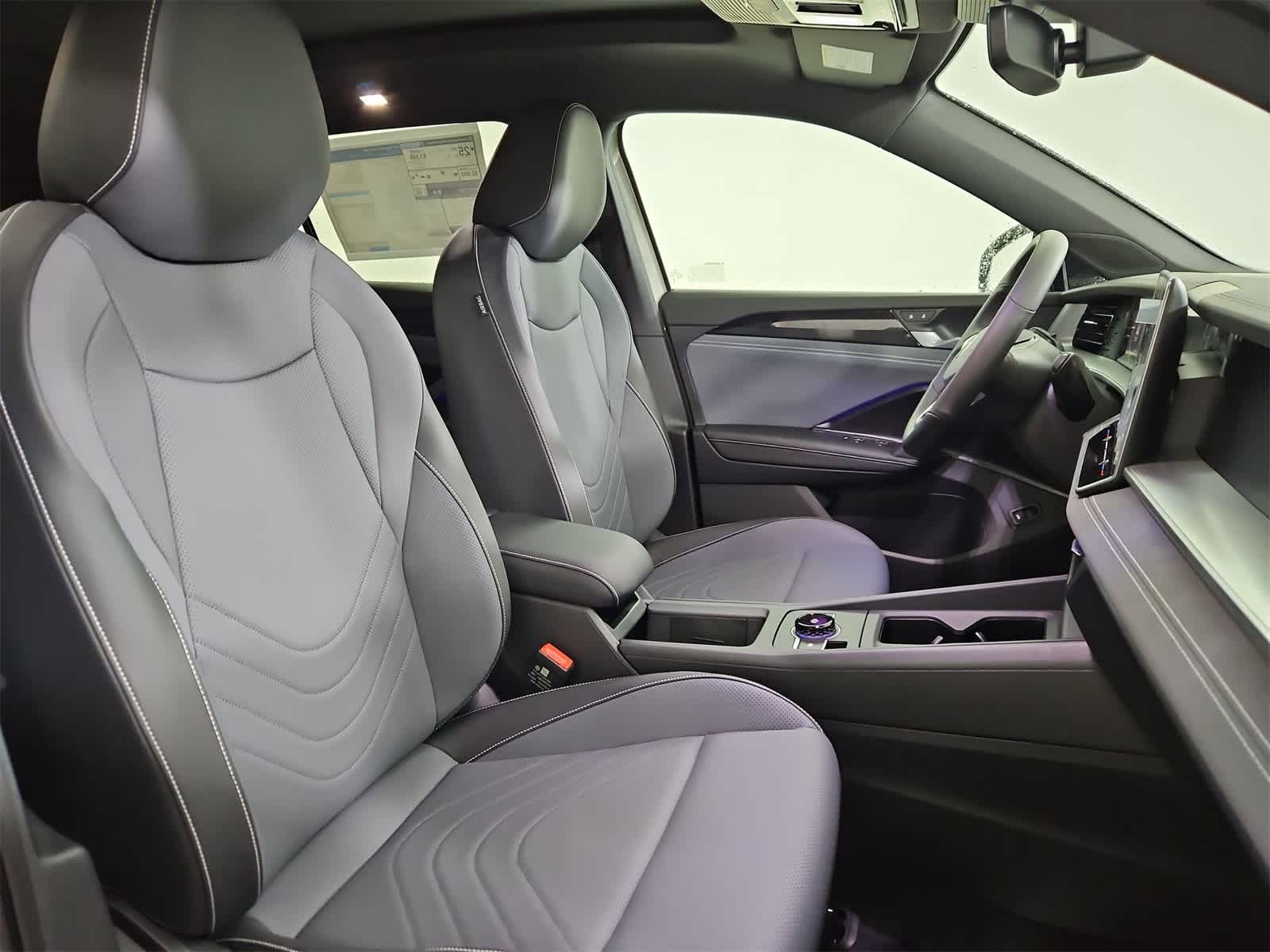 Thumbnail: 2026 Volkswagen Tiguan - 23