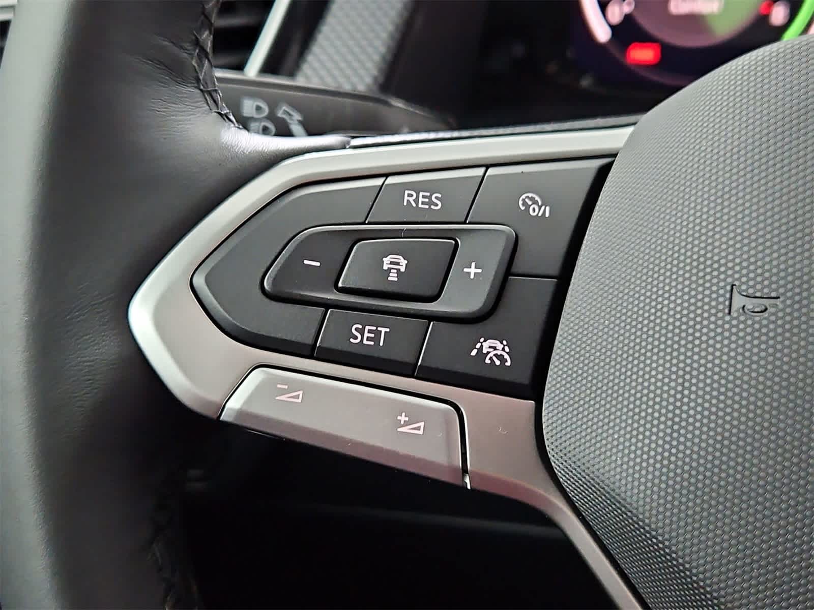 Thumbnail: 2026 Volkswagen Atlas - 25