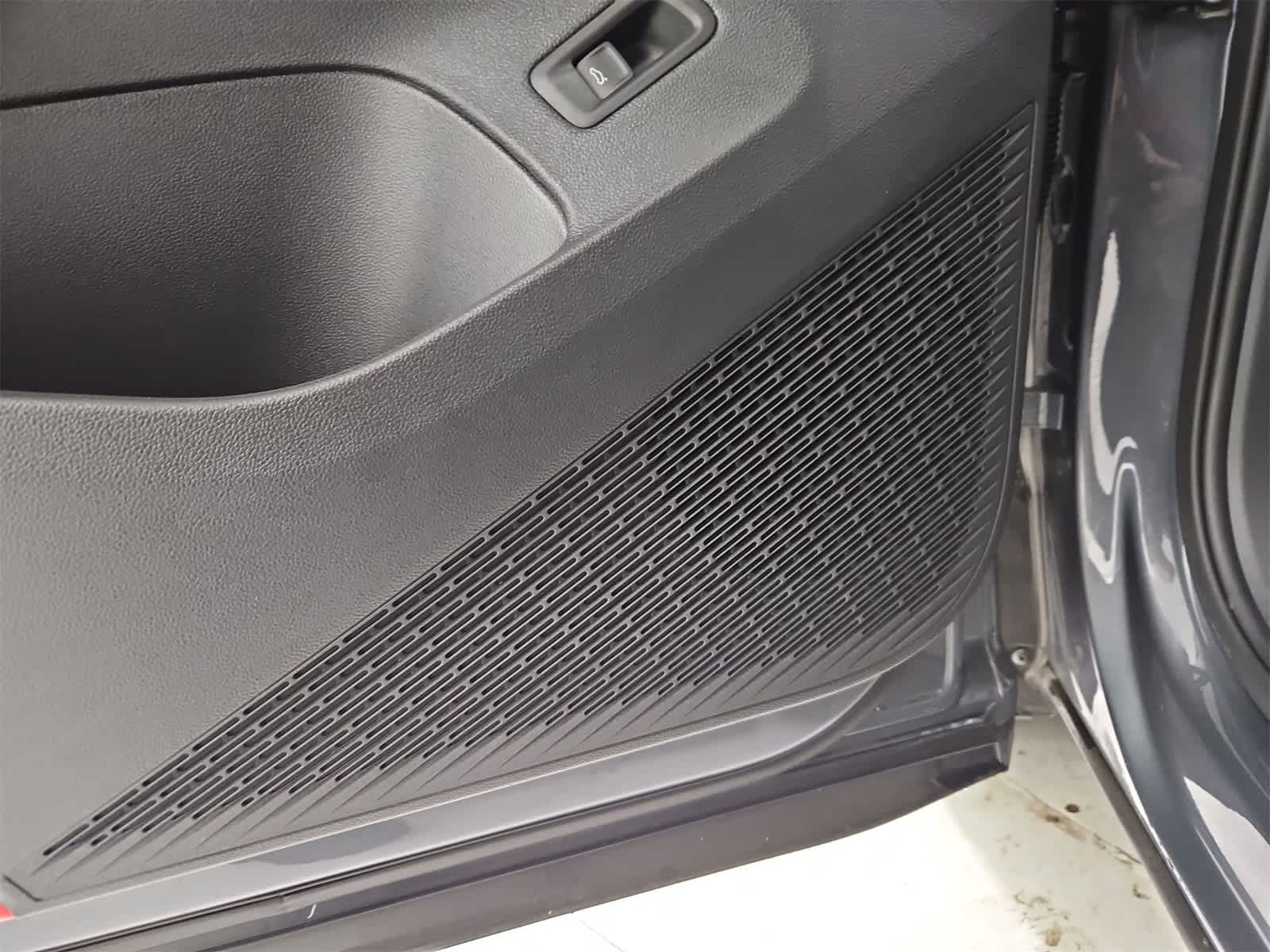 Thumbnail: 2025 Volkswagen Atlas - 32