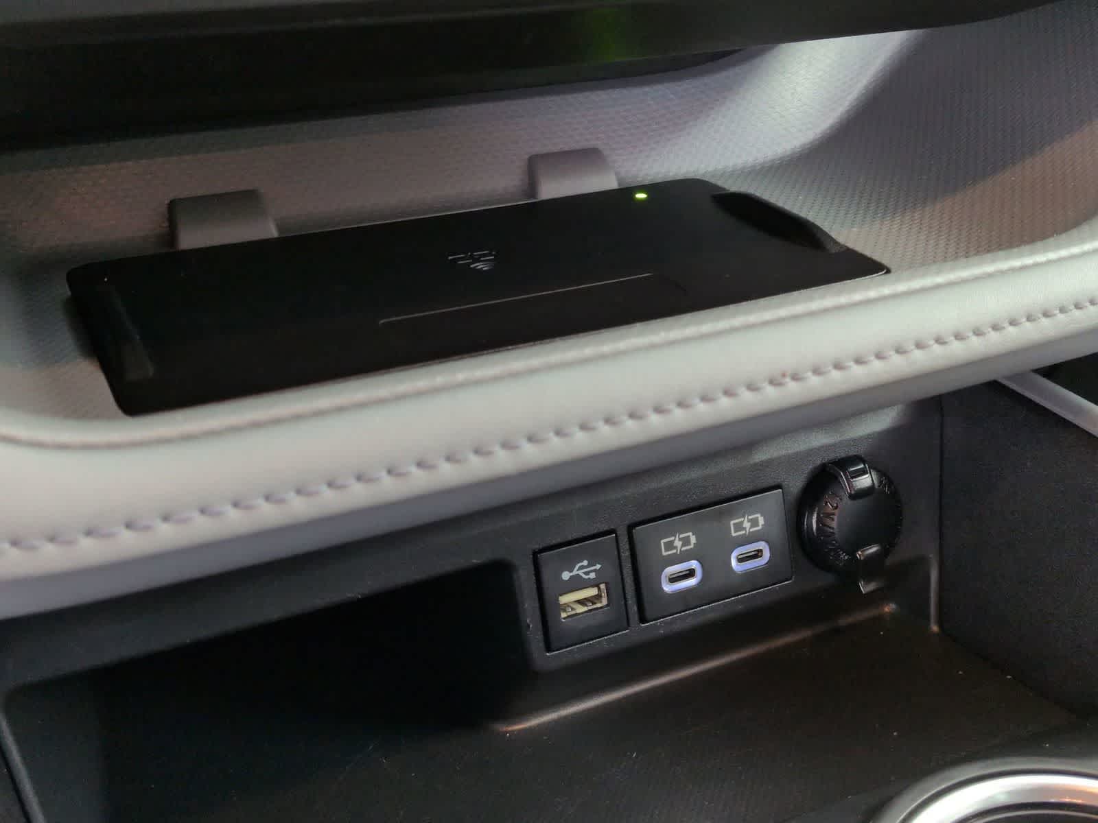 Thumbnail: 2023 Toyota Highlander - 30