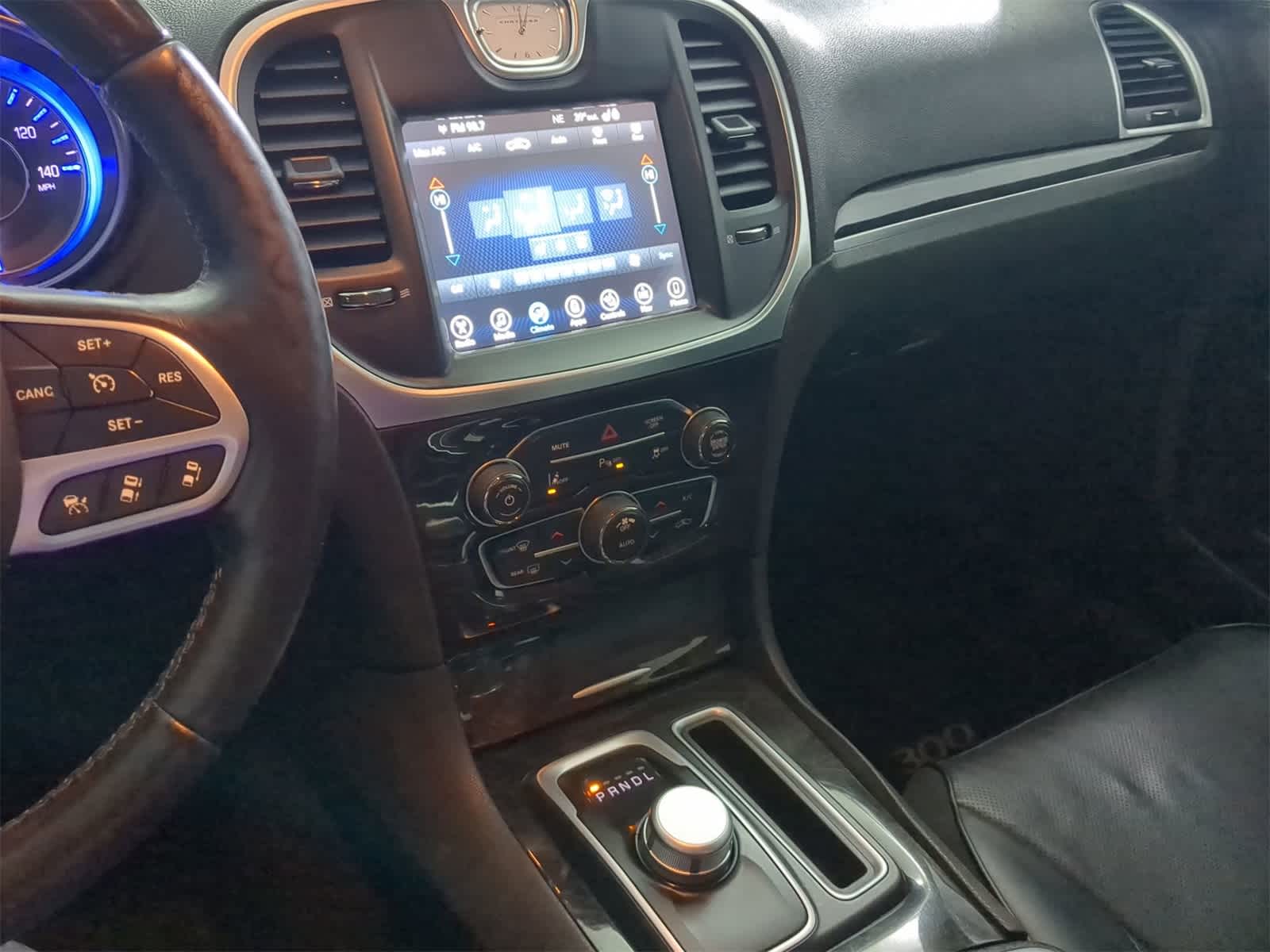 Thumbnail: 2017 Chrysler 300 - 26