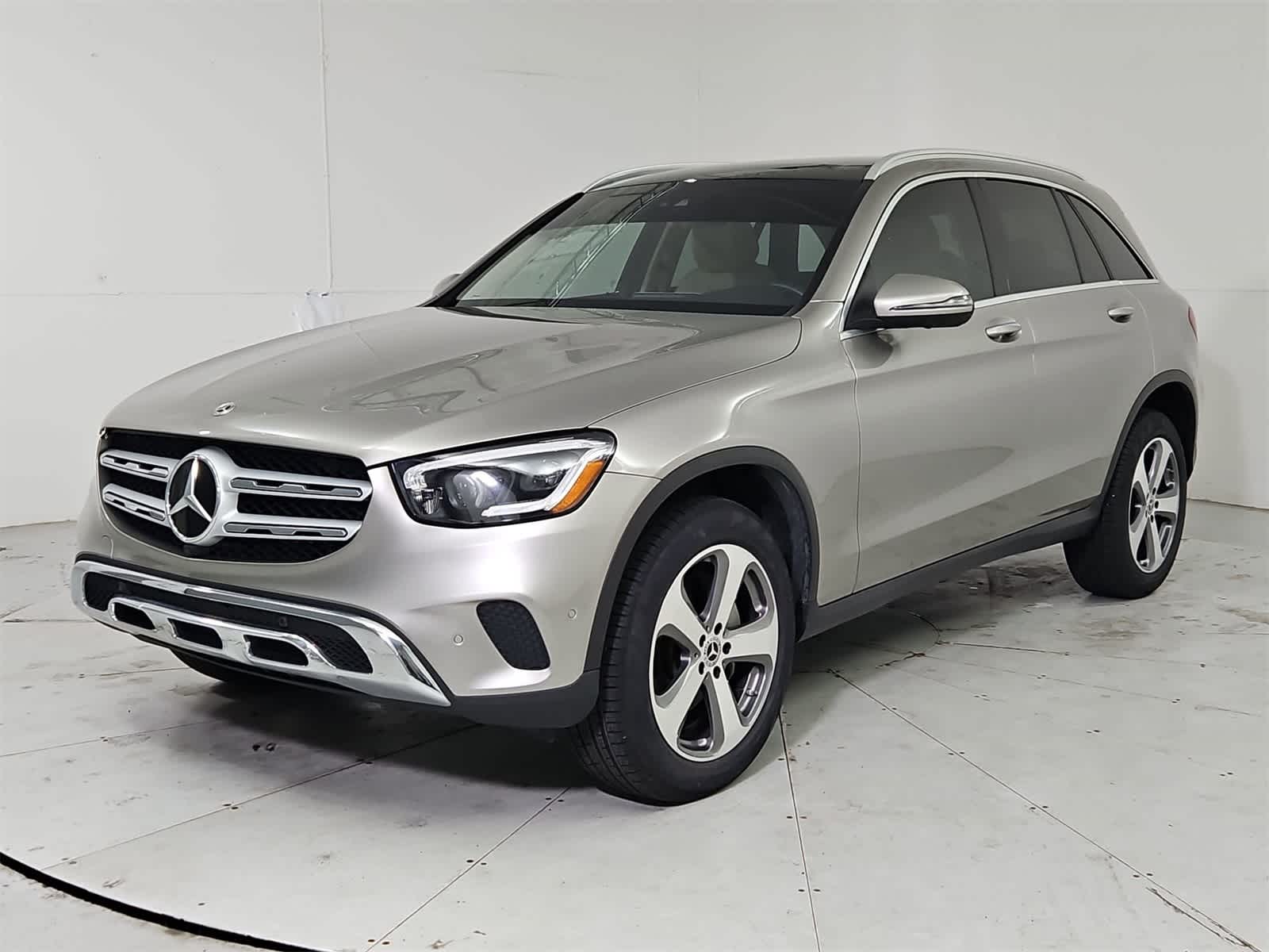 Thumbnail: 2022 Mercedes-Benz GLC - 1