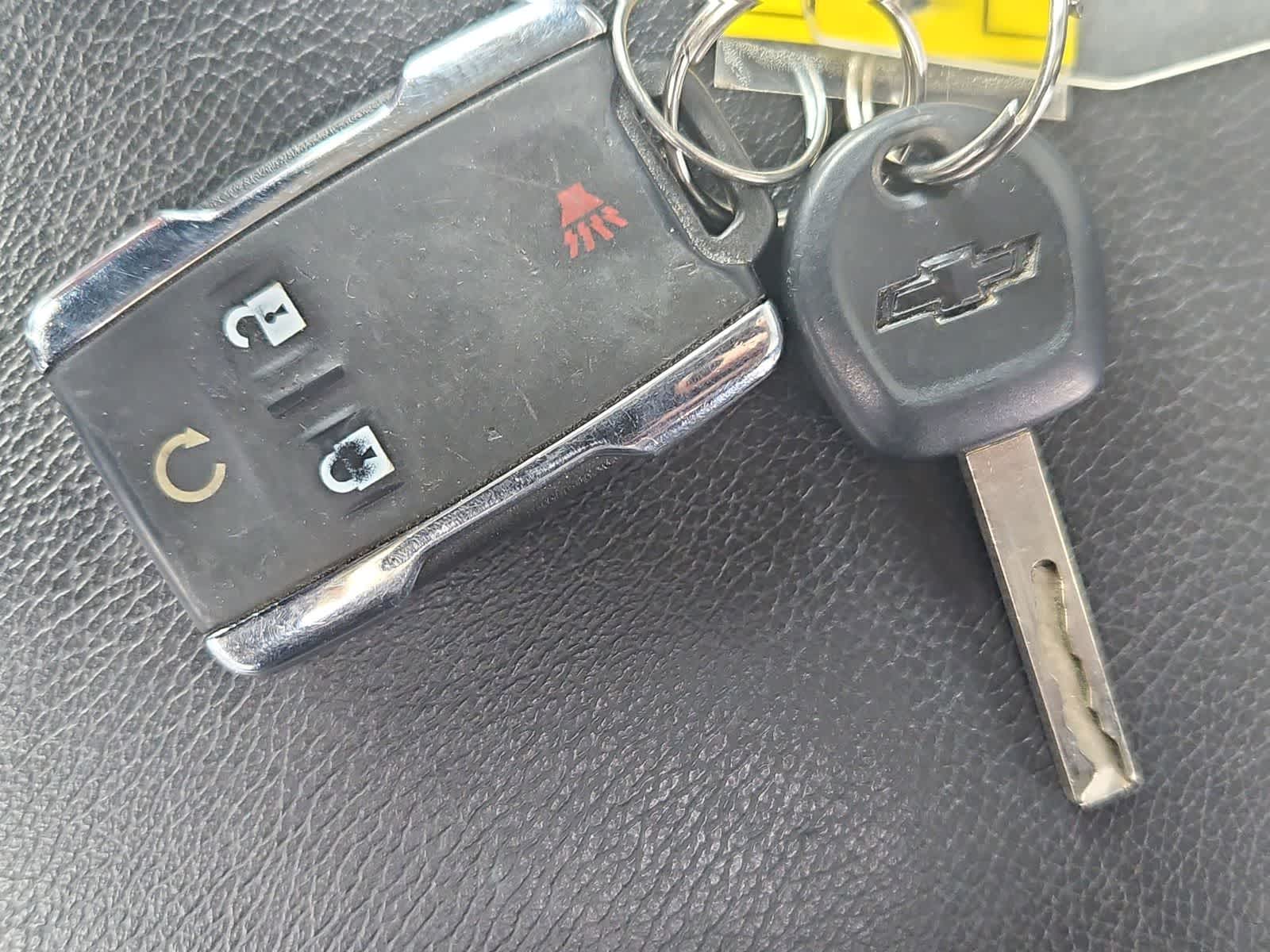 Thumbnail: 2022 Chevrolet Colorado - 36