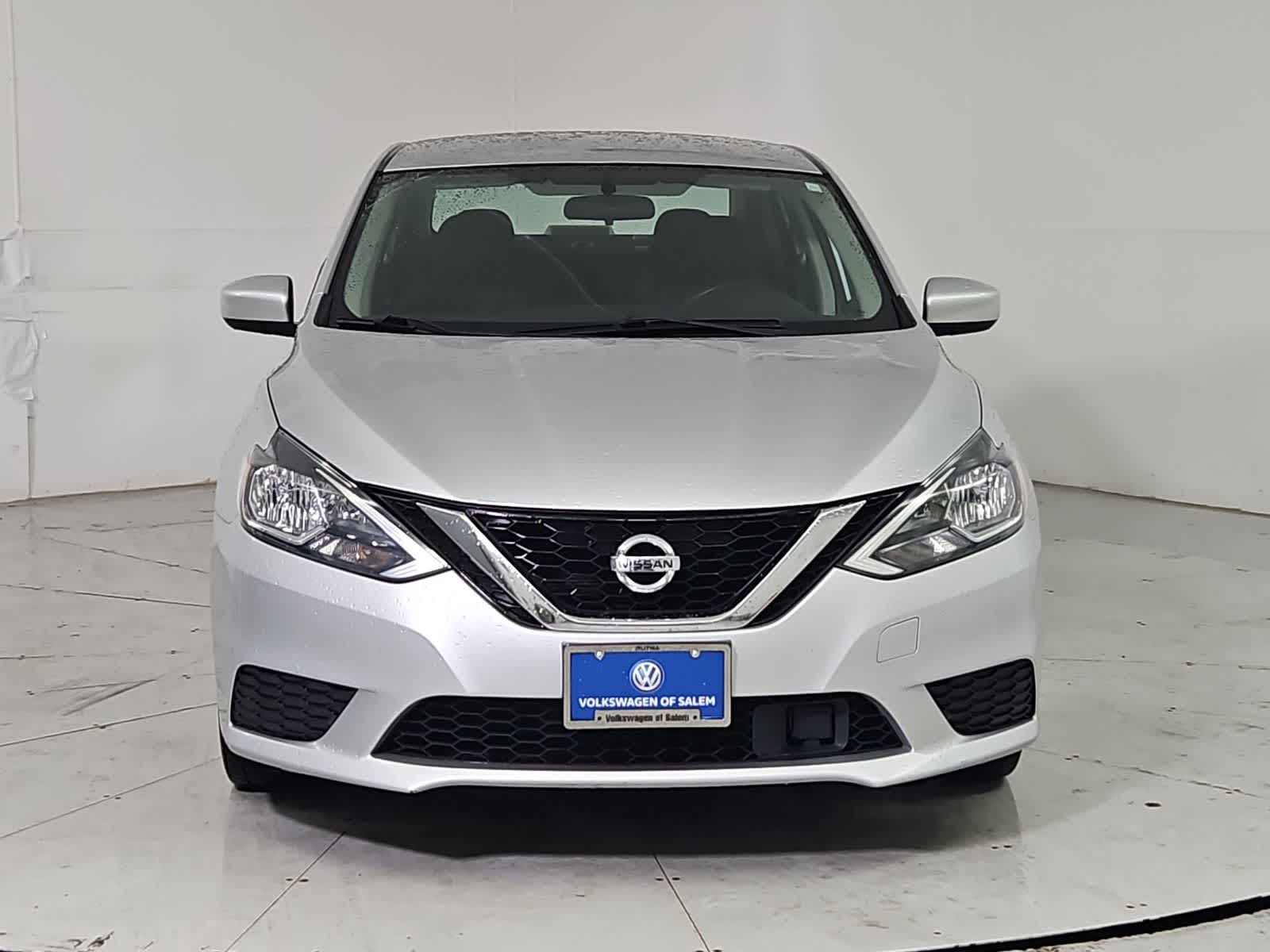 Thumbnail: 2019 Nissan Sentra - 9