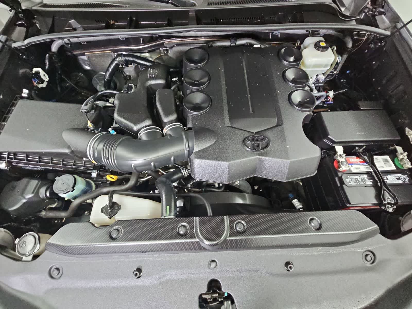 Thumbnail: 2018 Toyota 4Runner - 14