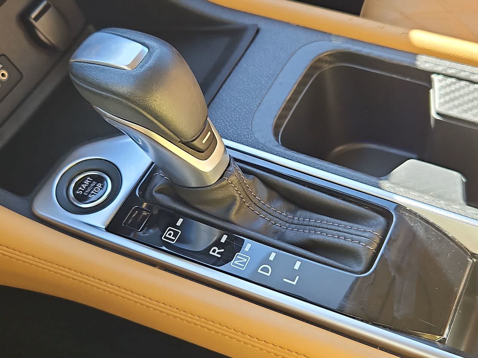 Thumbnail: 2021 Nissan Sentra - 32